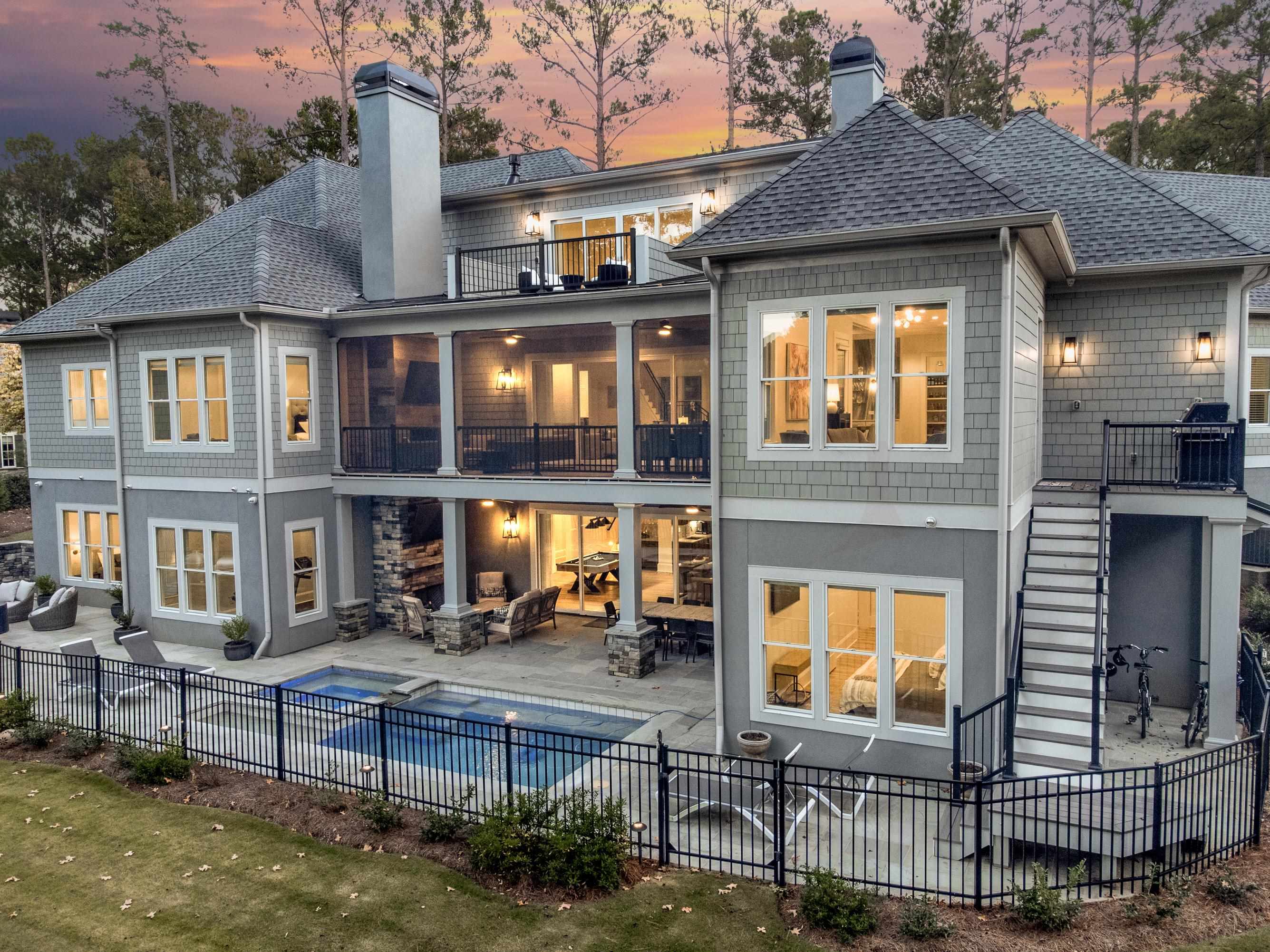 1101 BROOKSIDE image 3