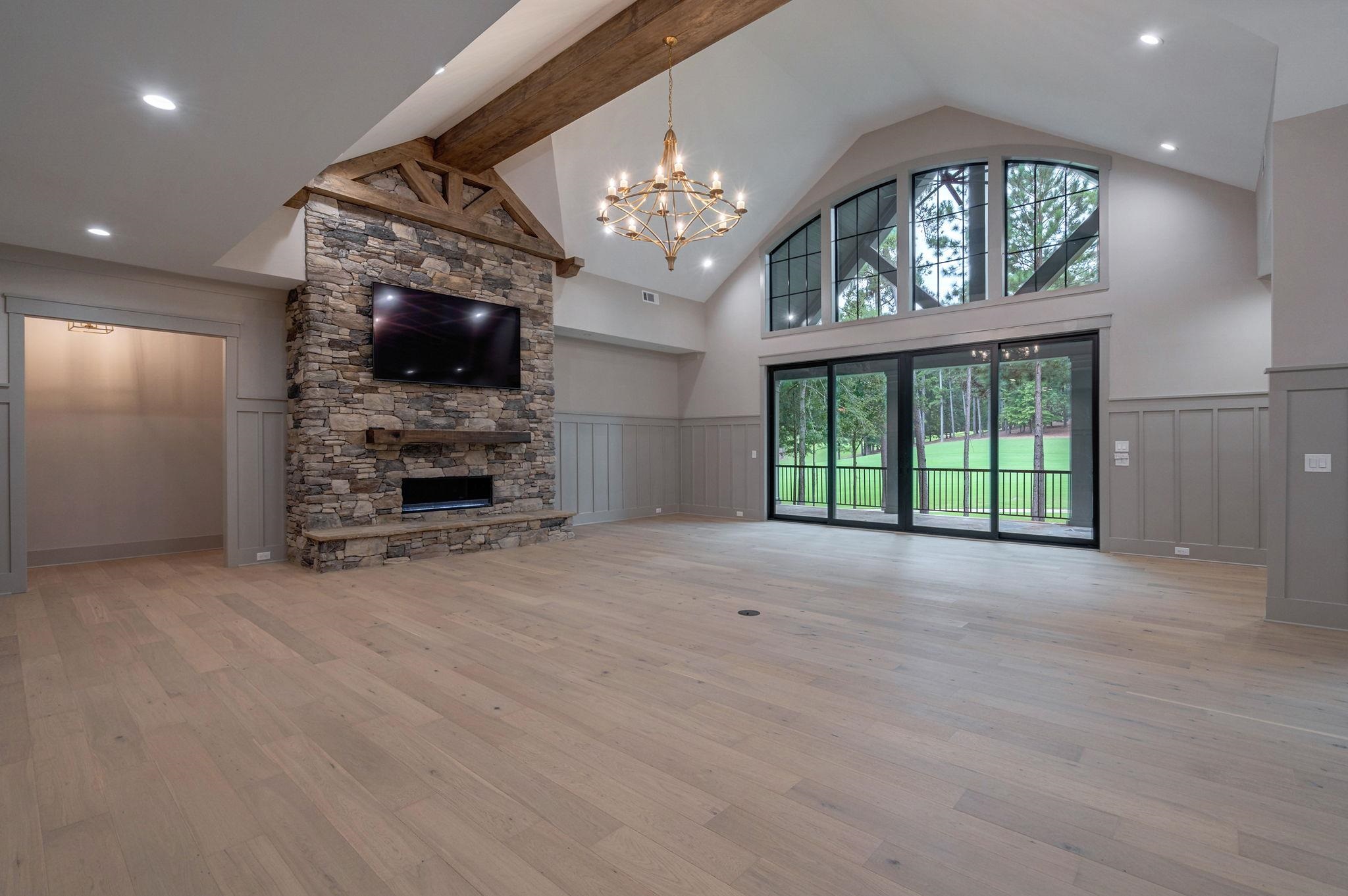 1010 MONFORT COURT image 18