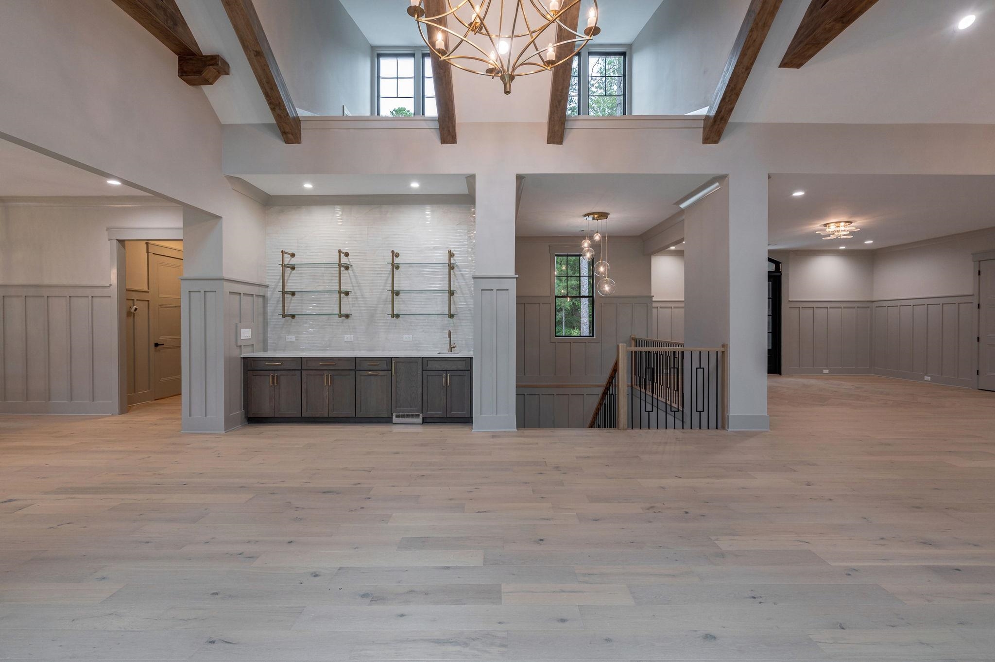 1010 MONFORT COURT image 21