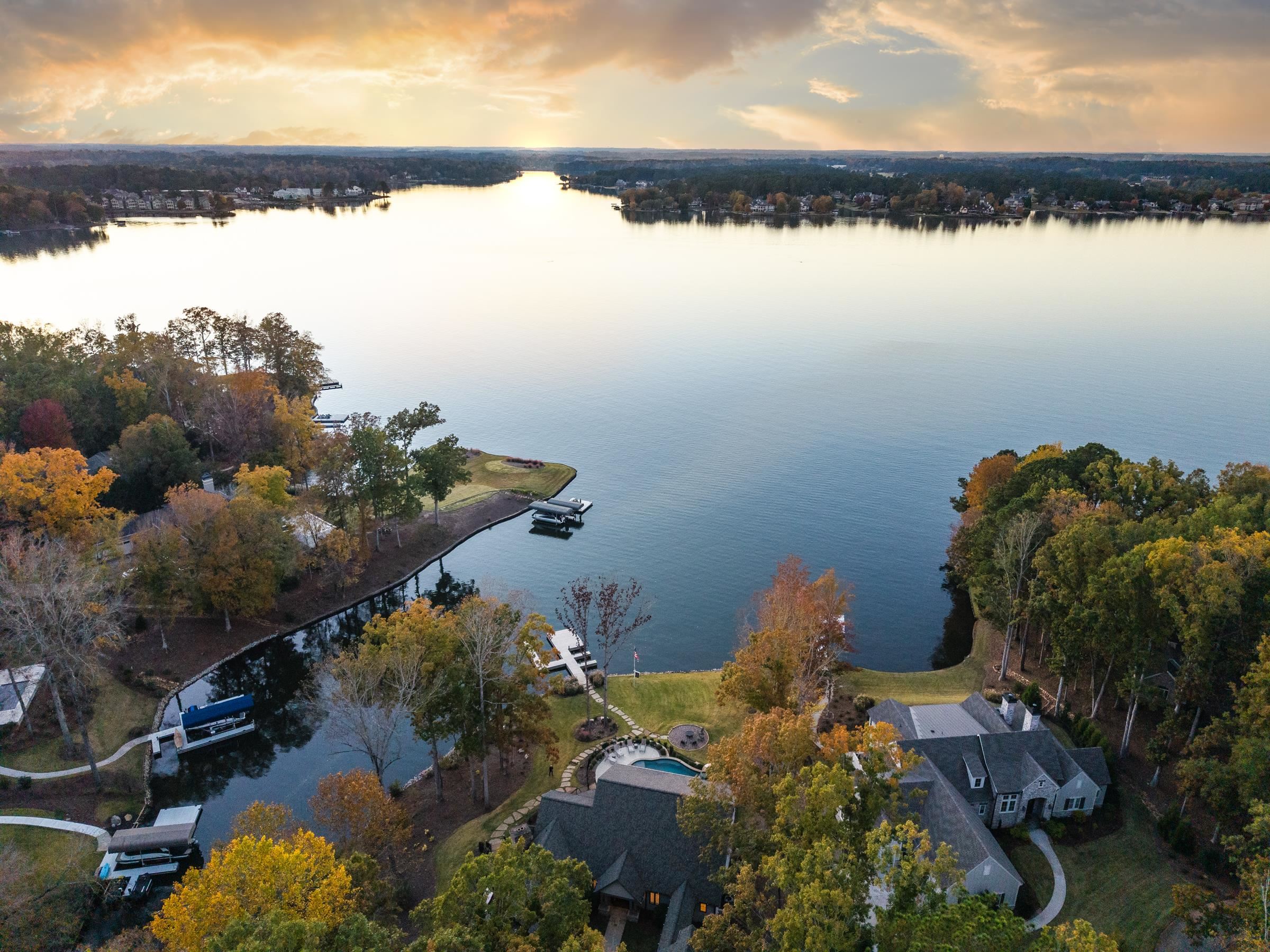 117 WEST VIEW WAY image 5