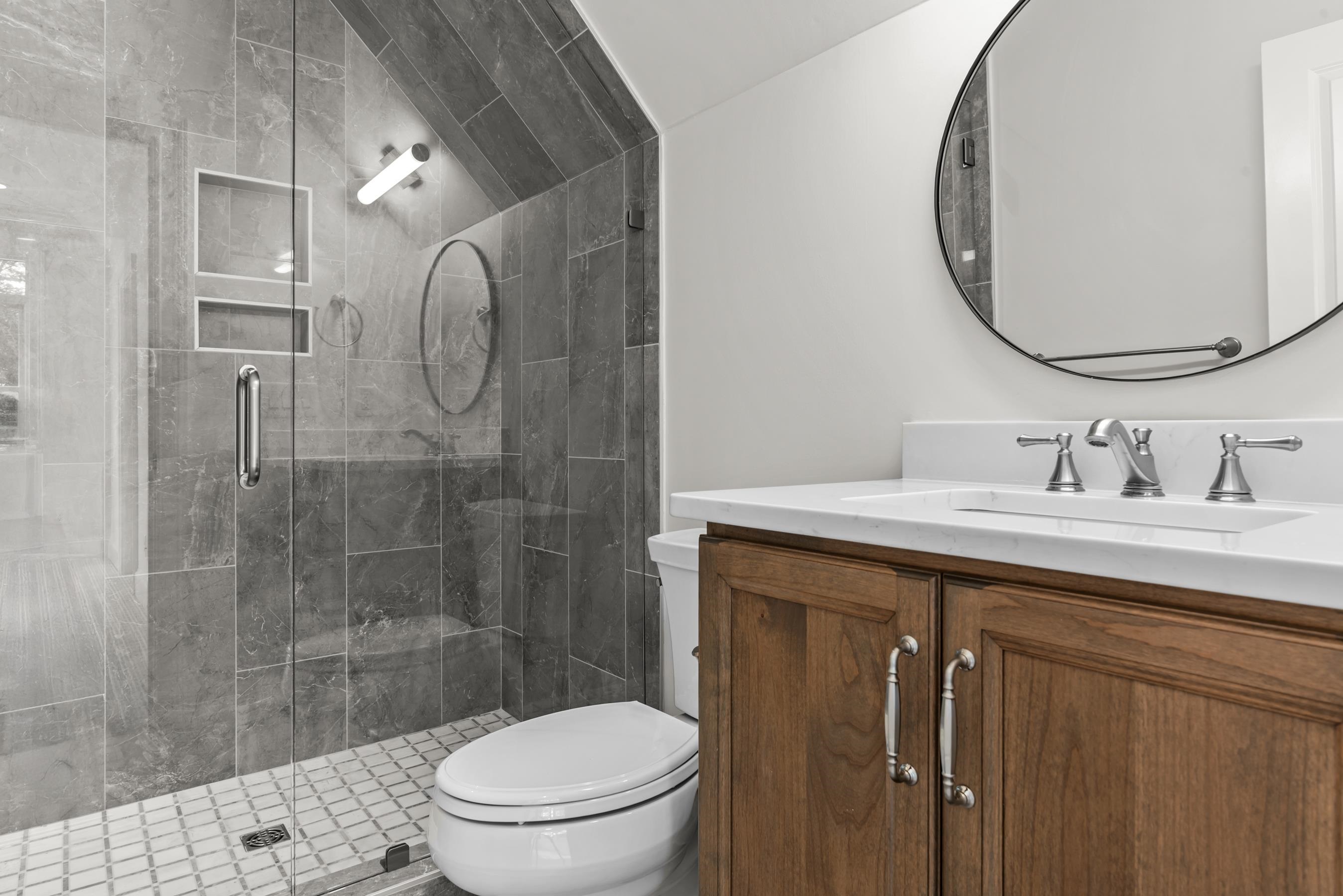 117 WEST VIEW WAY image 51