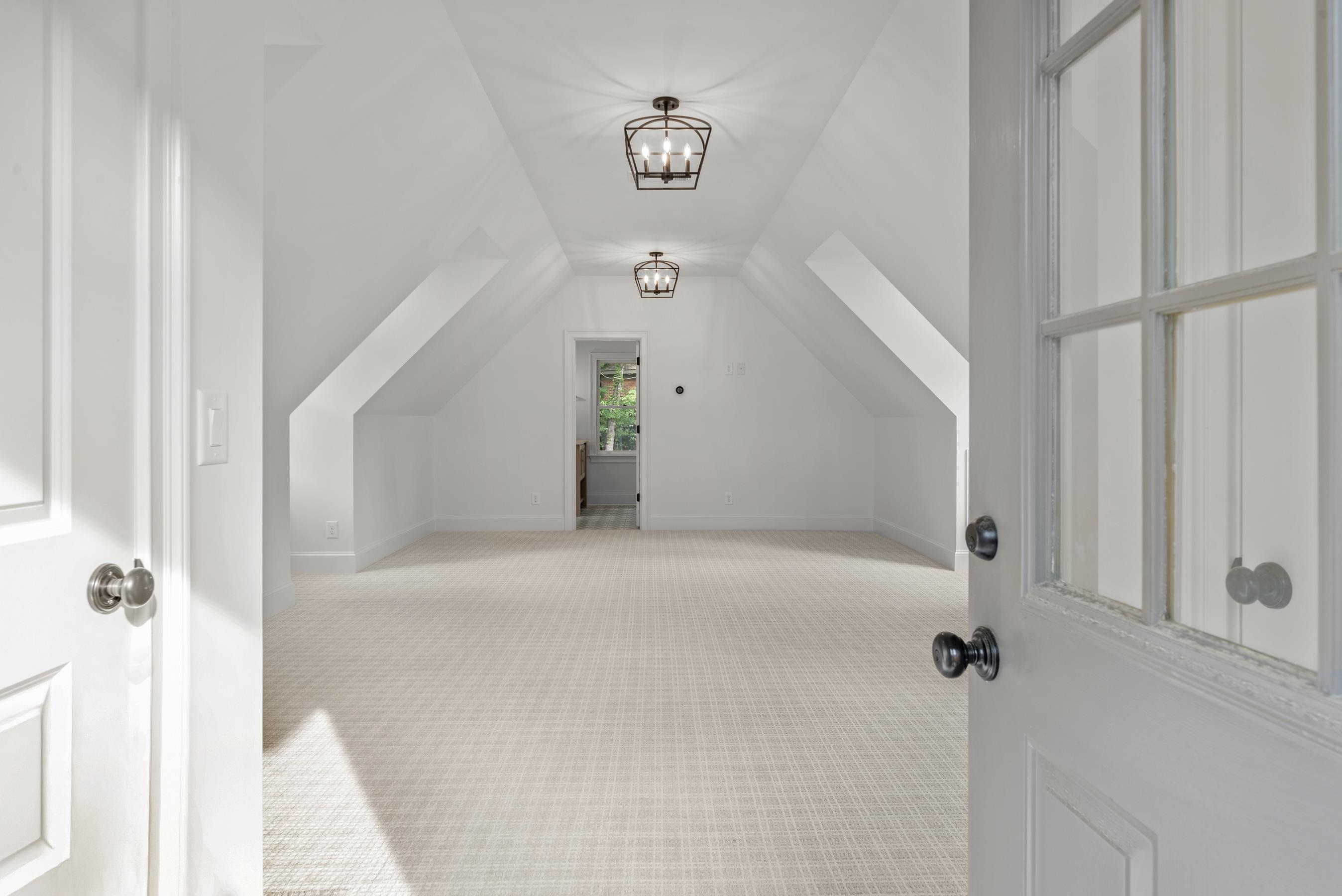 117 WEST VIEW WAY image 63