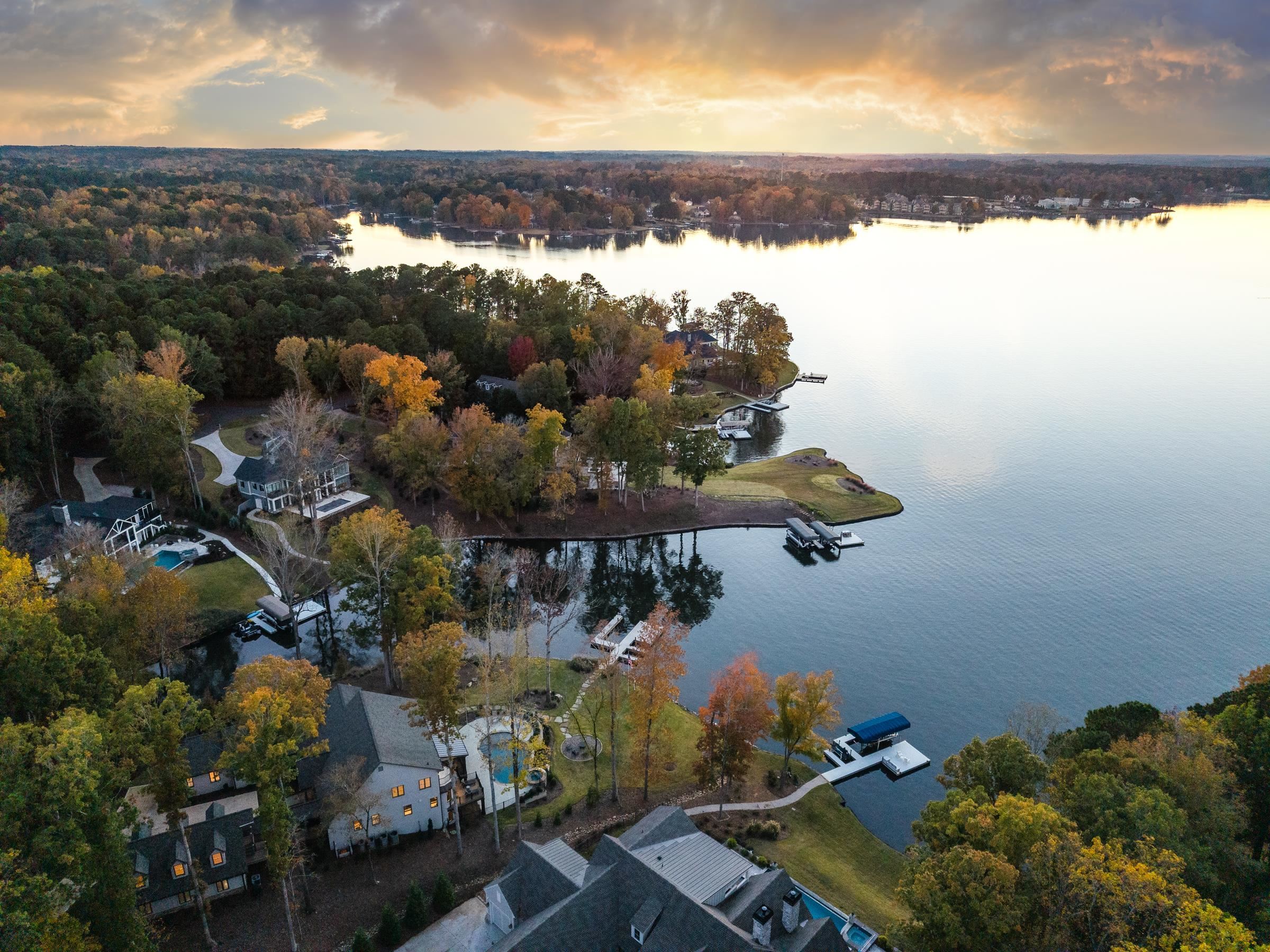 117 WEST VIEW WAY image 9