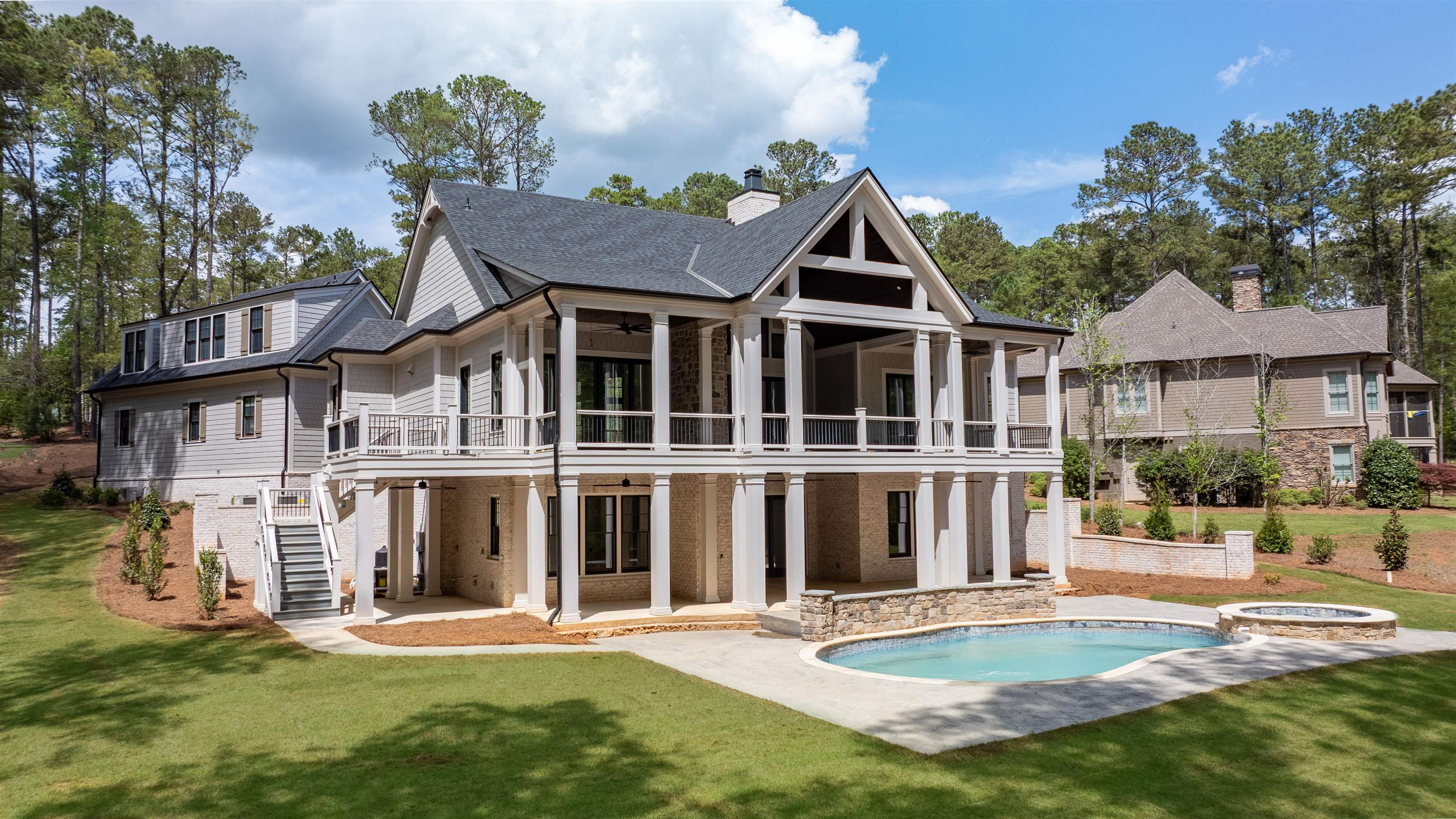 1111 SWIFT CREEK image 2