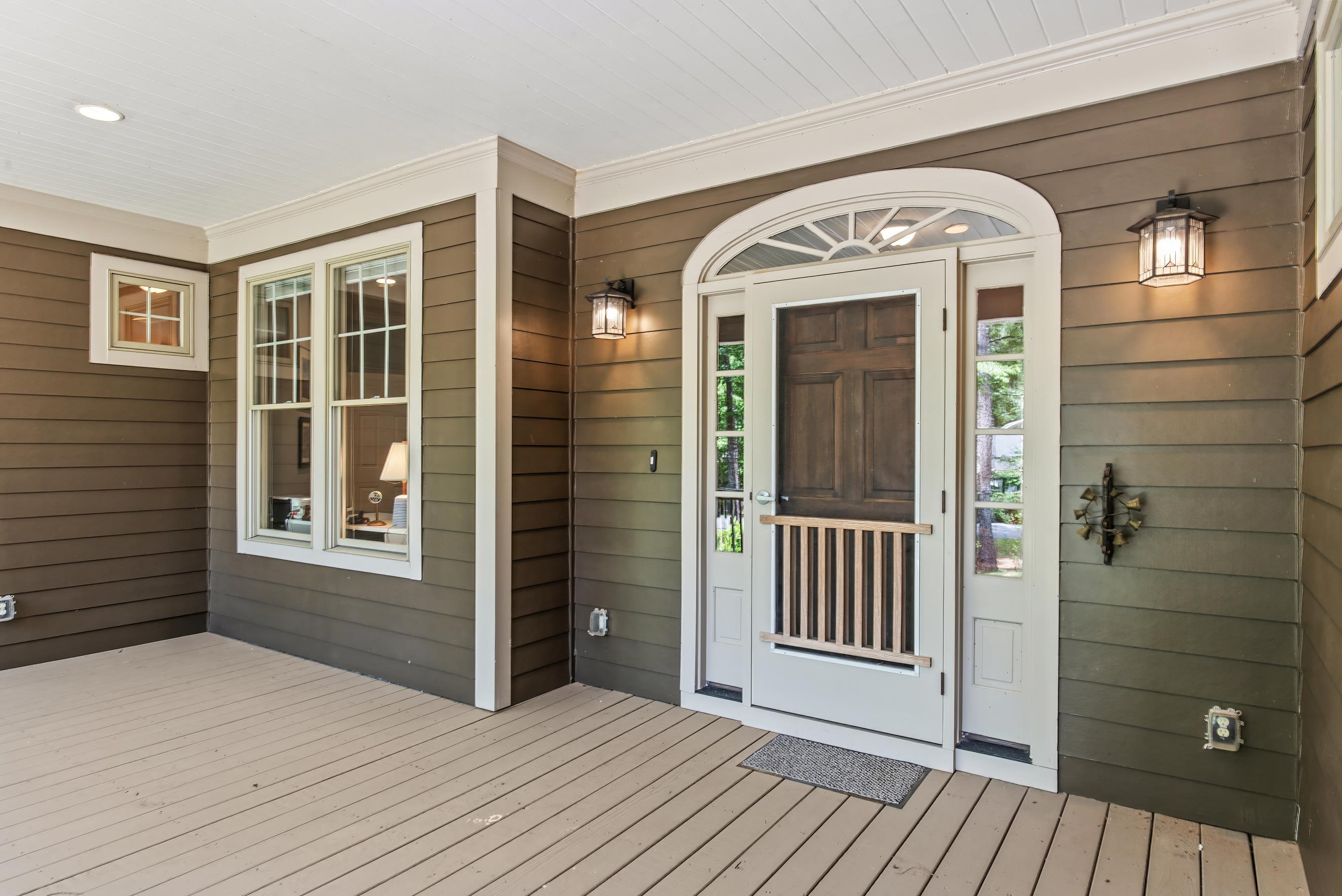 104 SOUTHLOOK LANE image 3