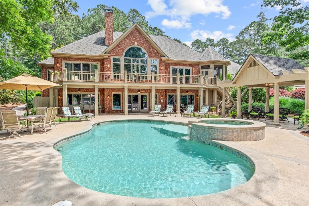 1120 PALOMA DRIVE image 1
