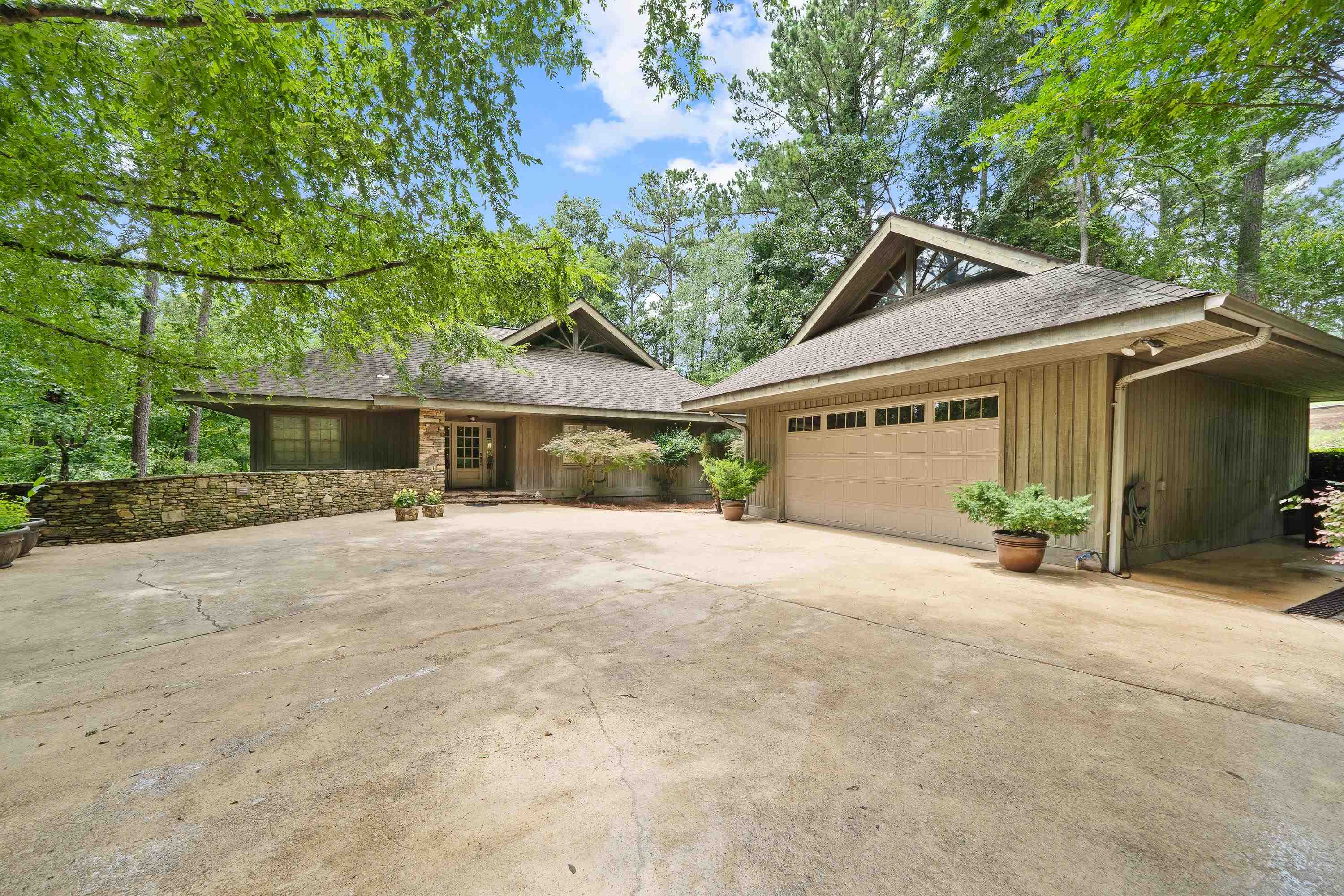 1031 OLD STILL ROAD image 1