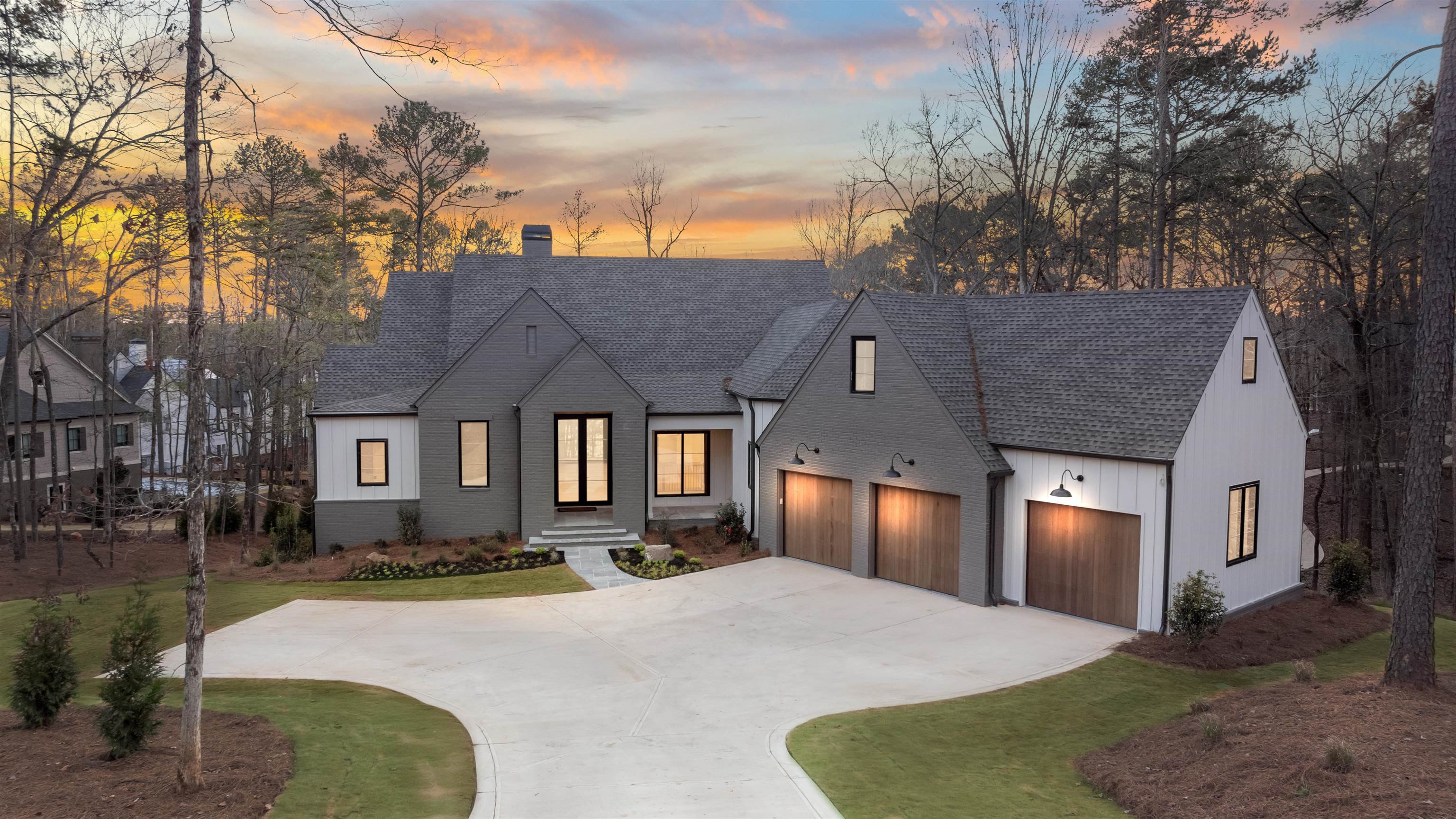1307 JUMPING ROCK DRIVE image 3