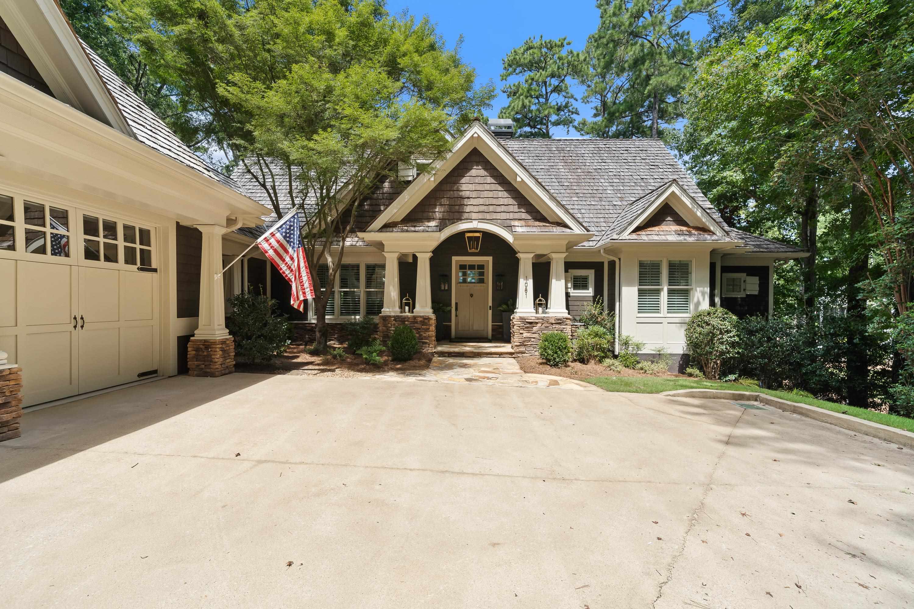 1081 TERRELL CIRCLE image 3