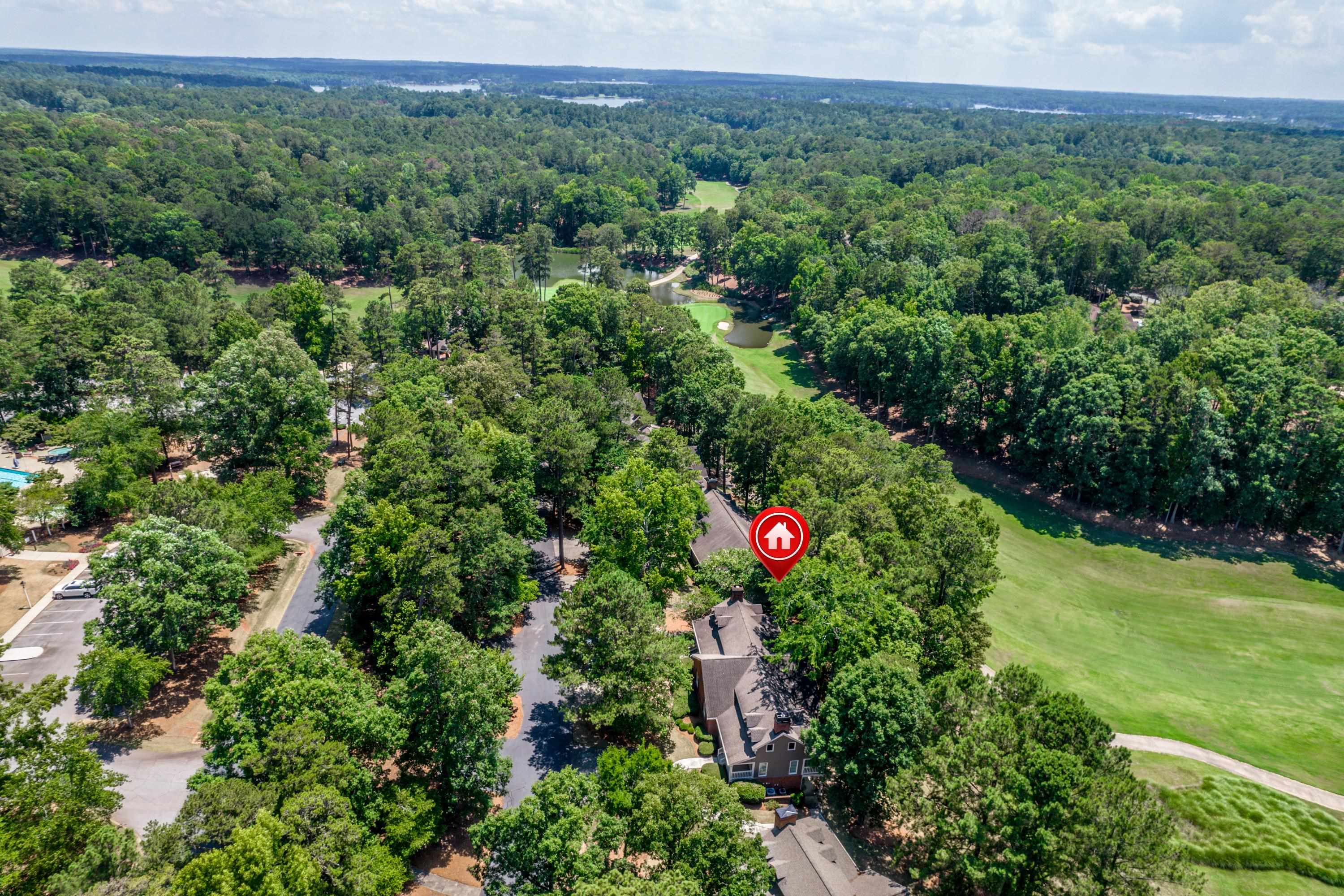 1043 B CLUB HOUSE LANE image 8