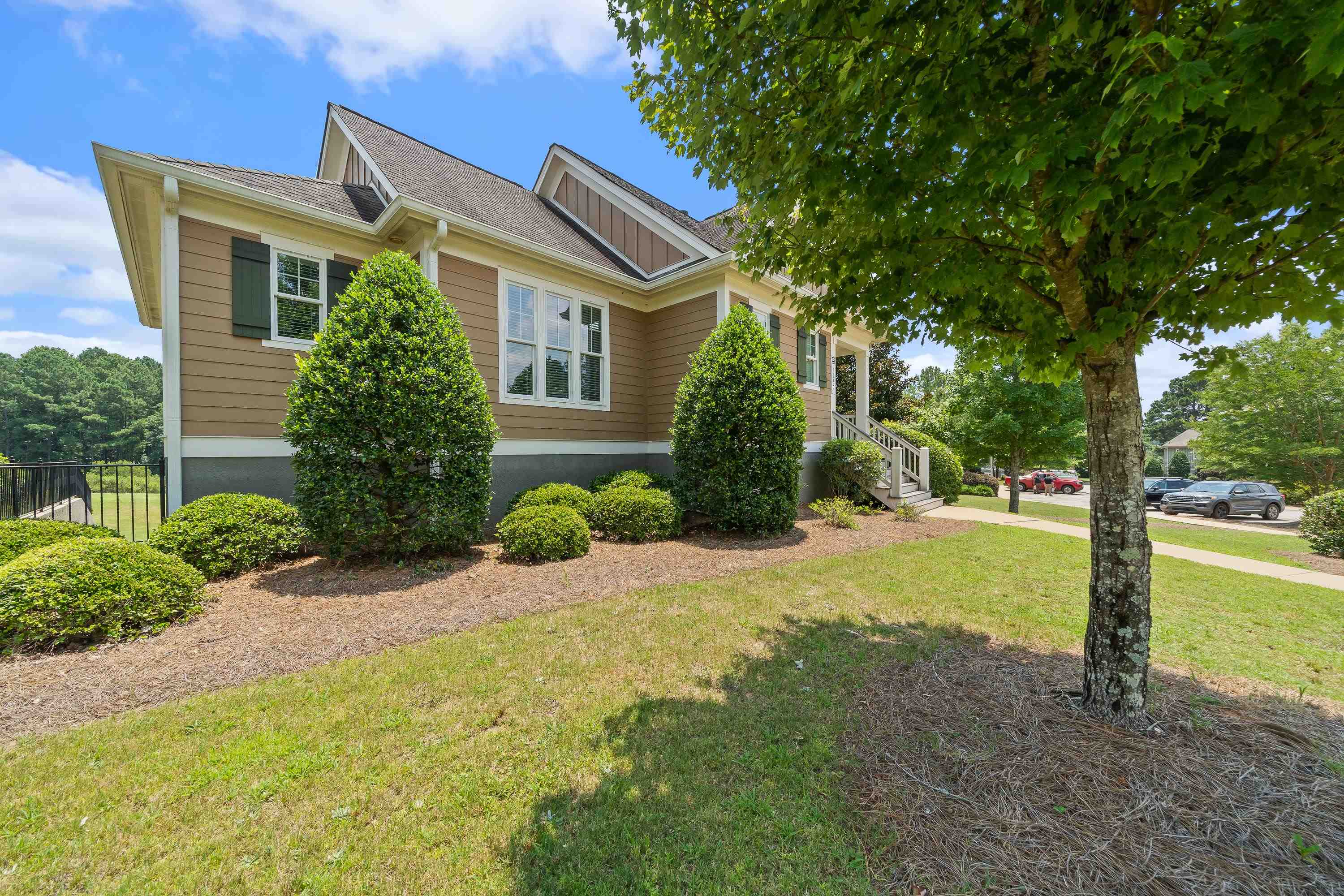 1230 LANDING DRIVE image 3