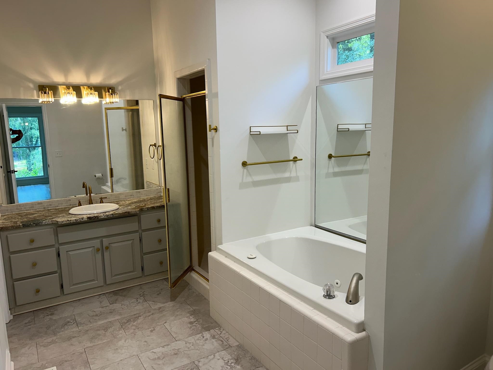 1231 BENNETT SPRINGS DRIVE image 4