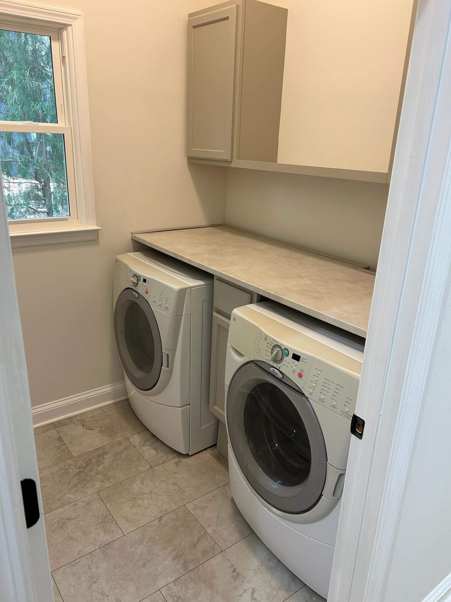 1231 BENNETT SPRINGS DRIVE image 5