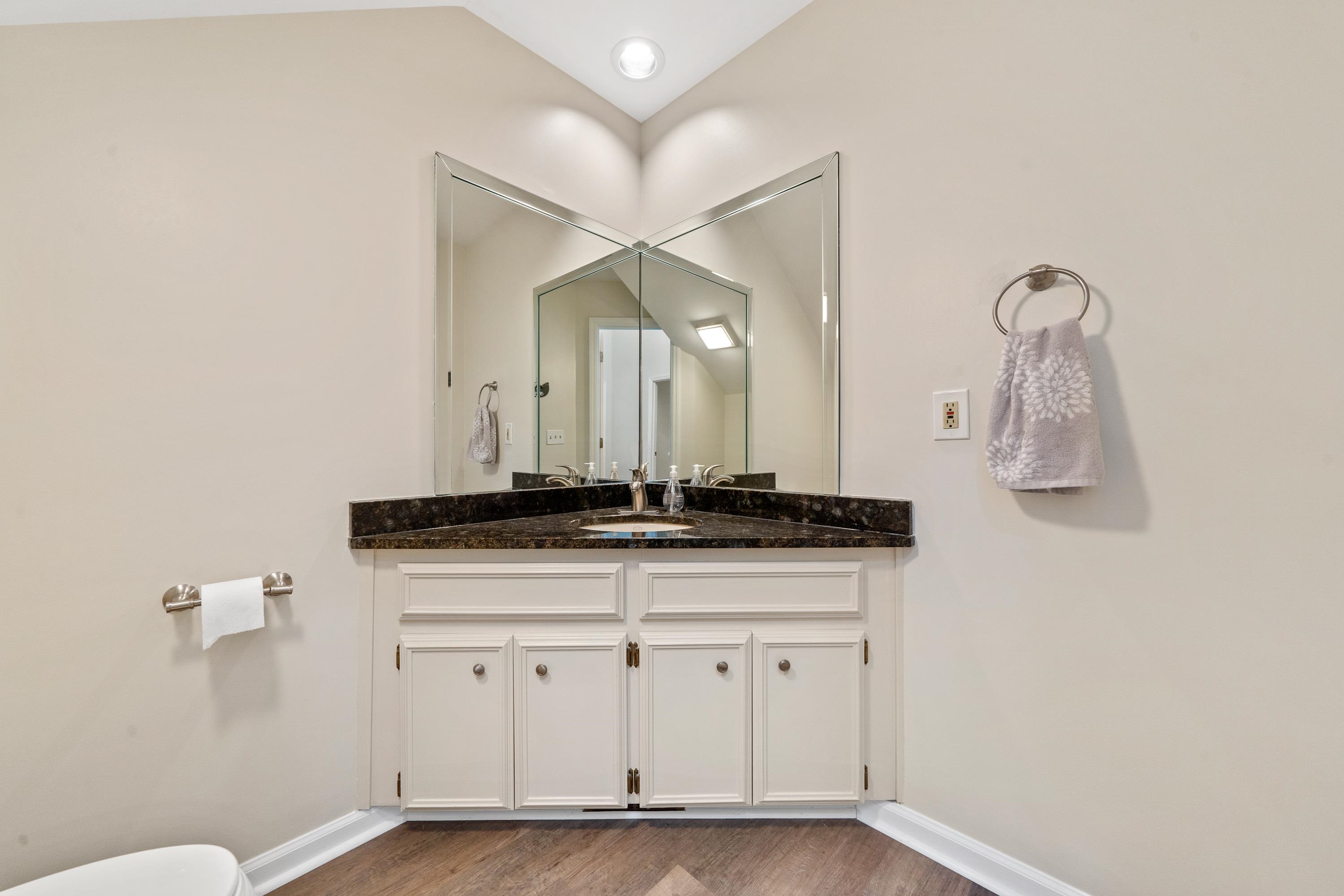 1015 PLANTERS TRAIL image 32