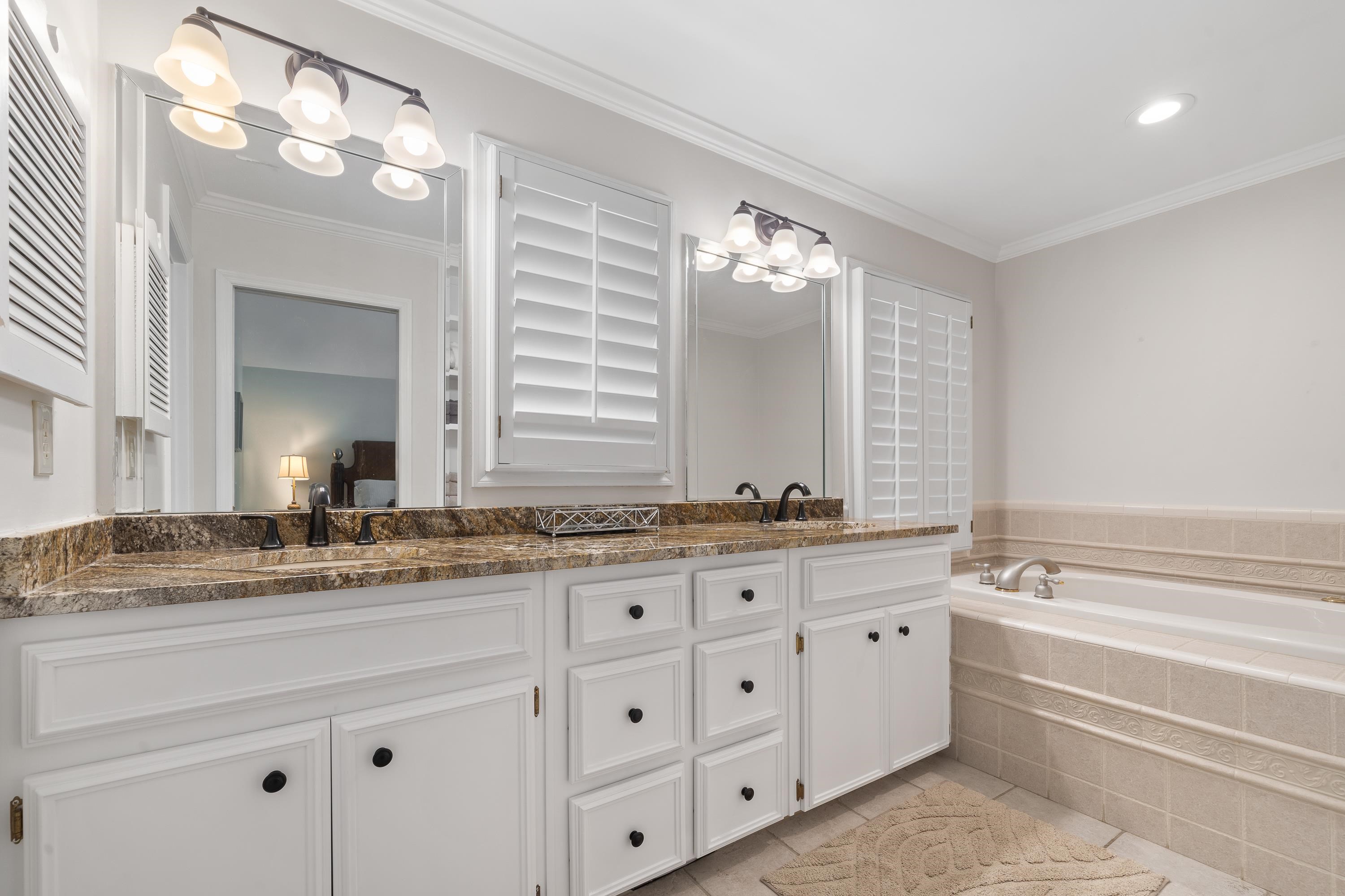 1015 PLANTERS TRAIL image 35