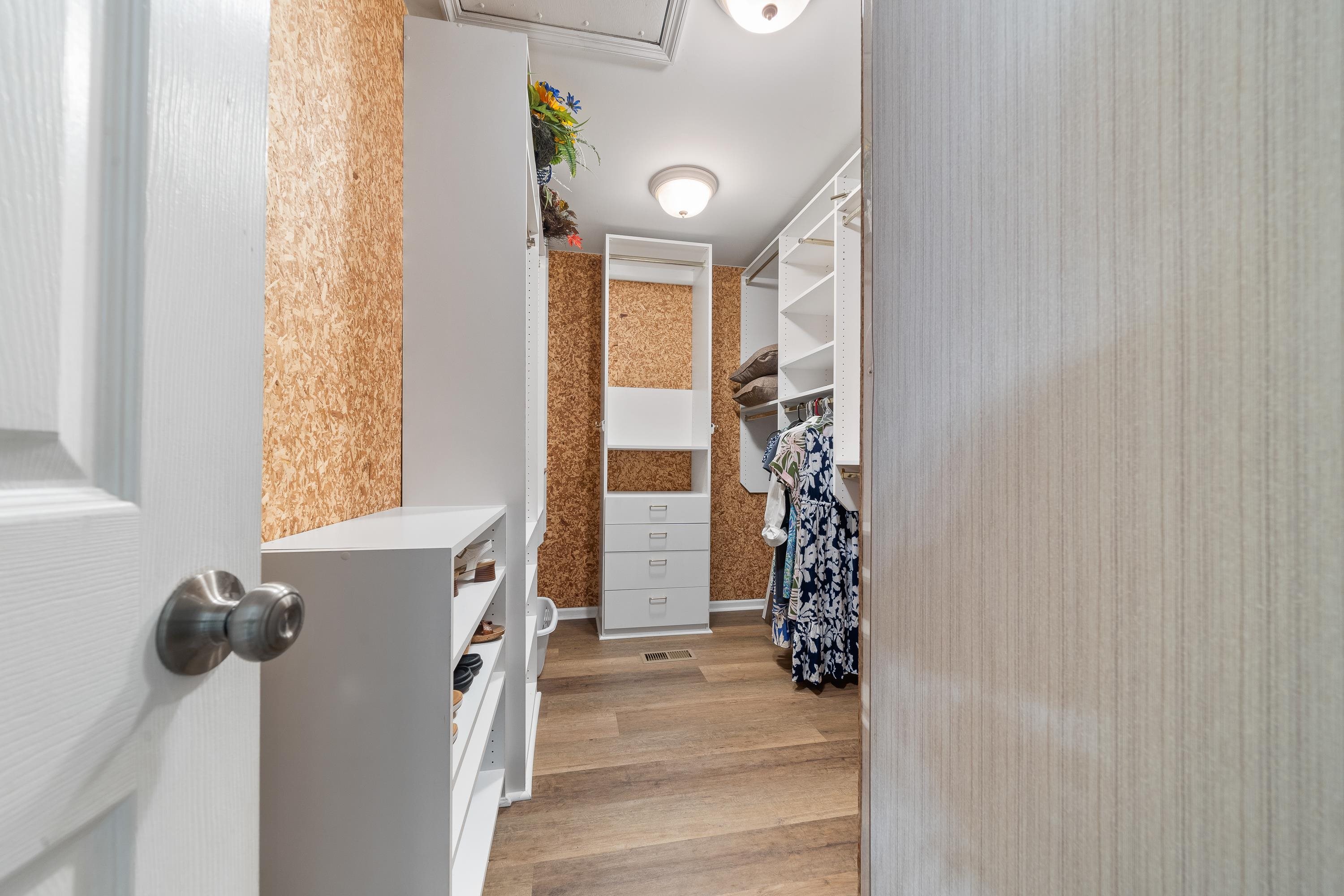 1015 PLANTERS TRAIL image 38