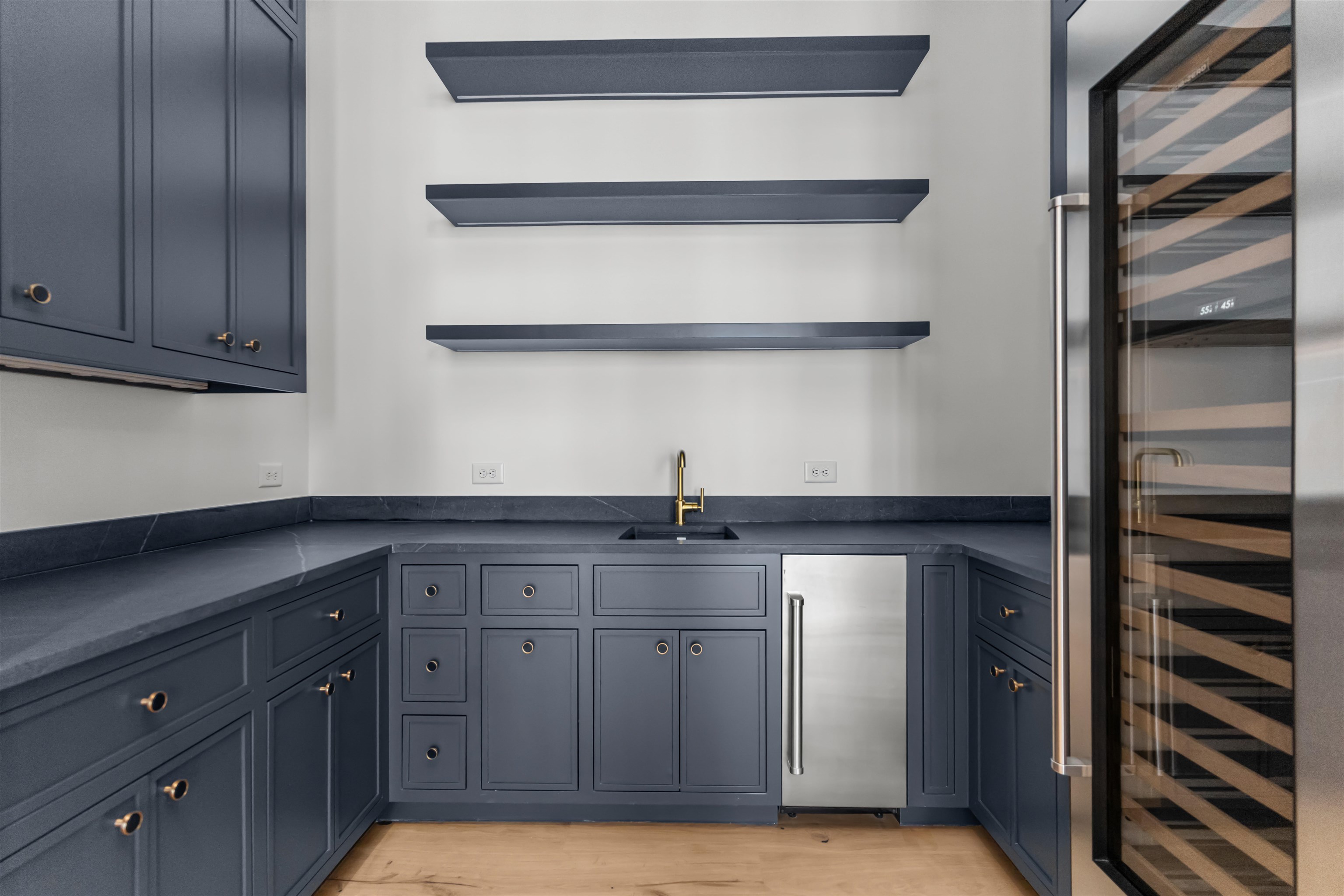 1221 BROADPOINT DRIVE image 28