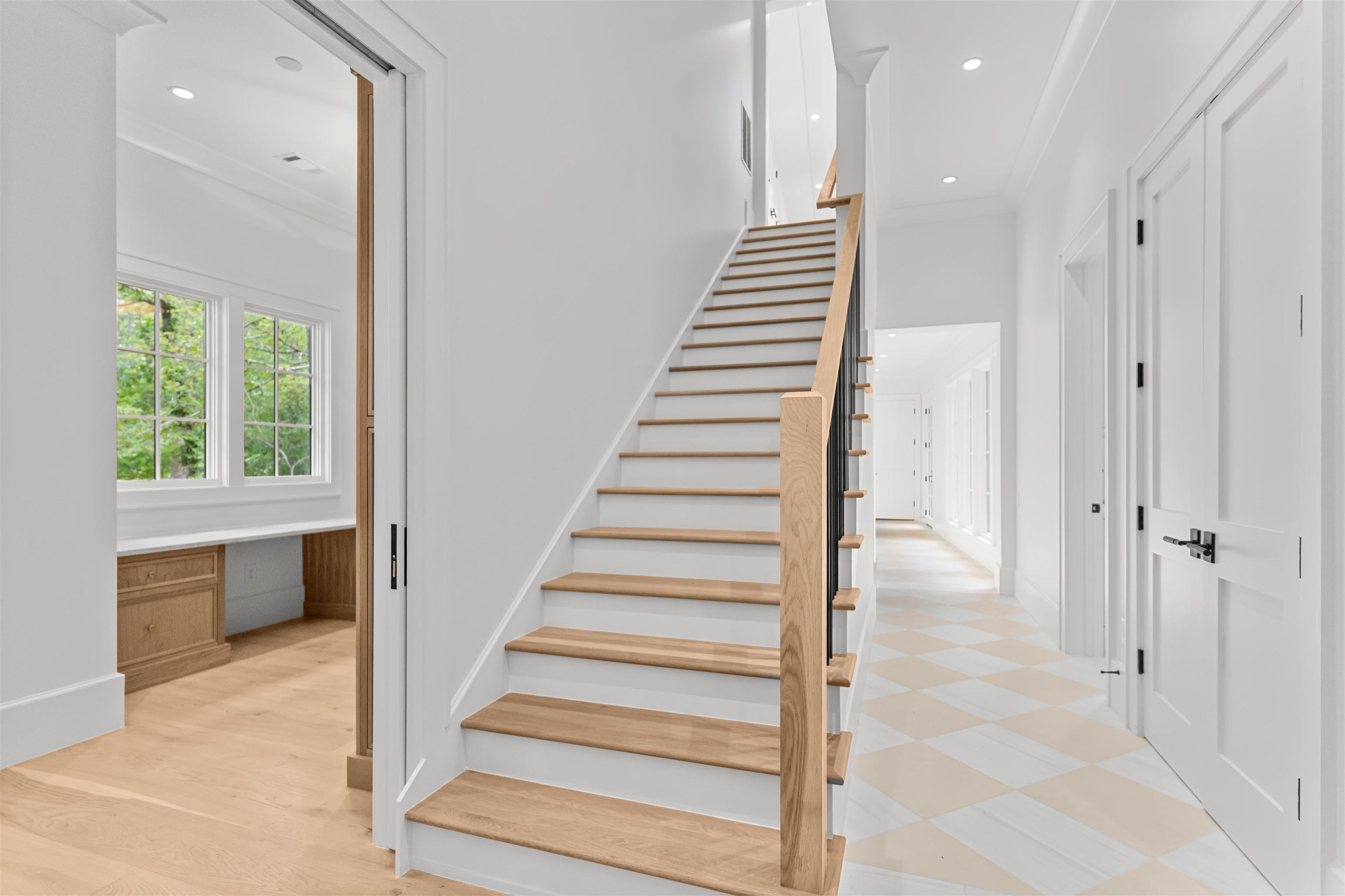 1221 BROADPOINT DRIVE image 45