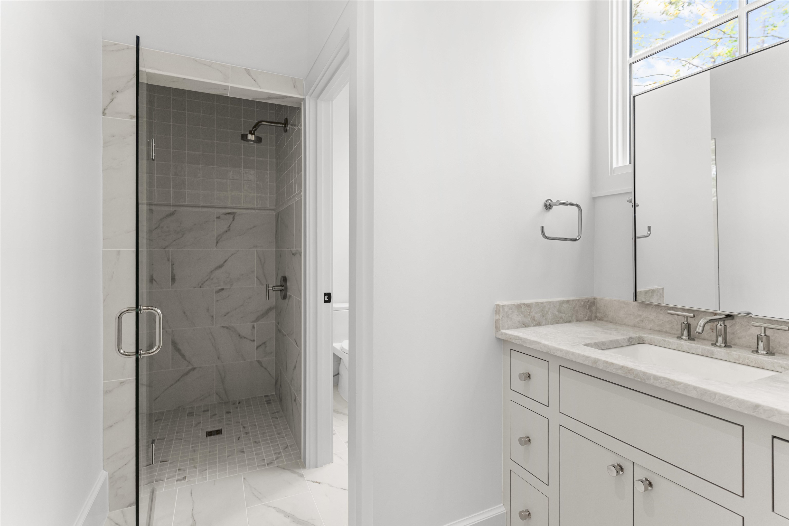 1221 BROADPOINT DRIVE image 65