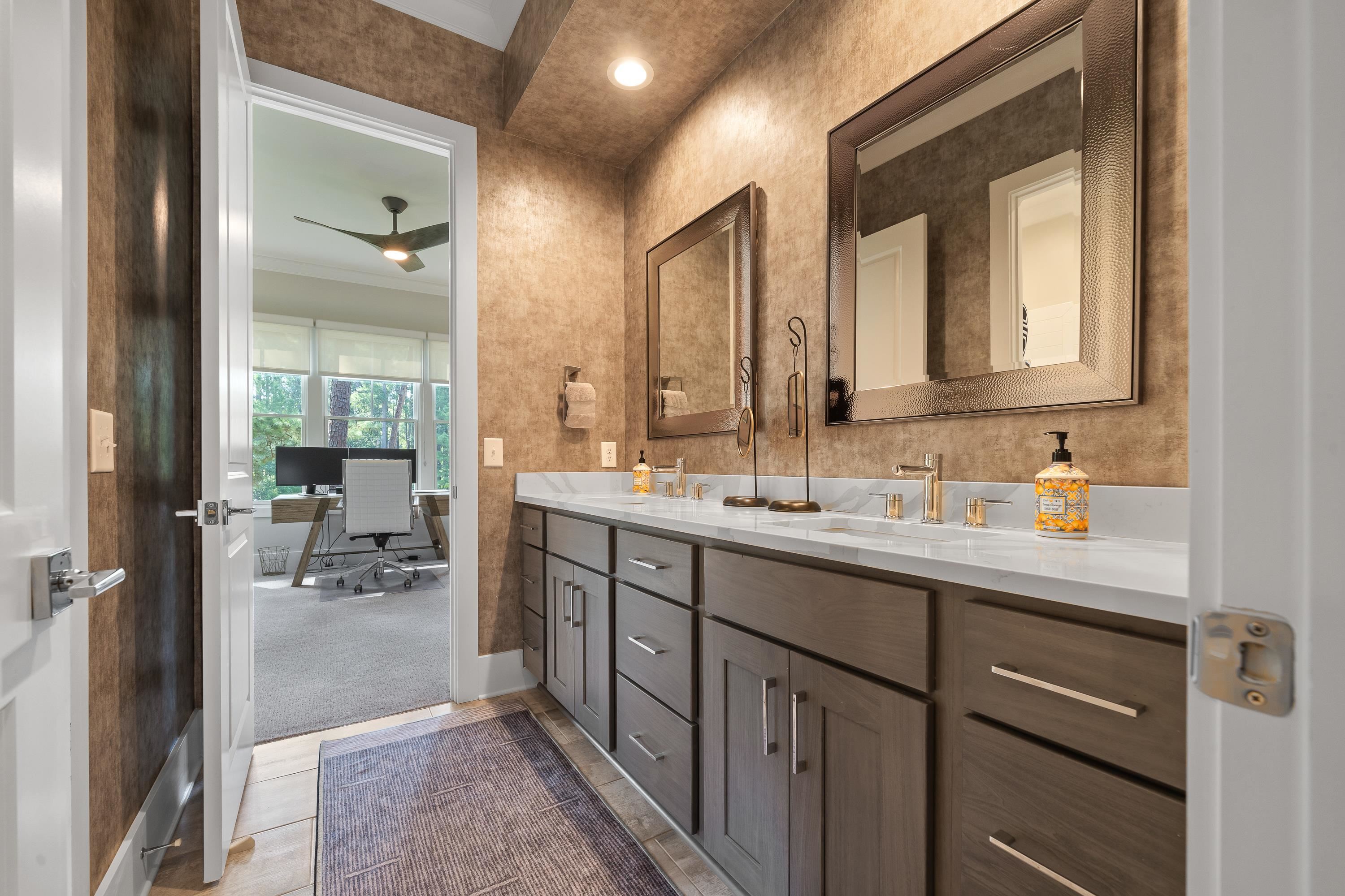 1071 BROOKSIDE image 46