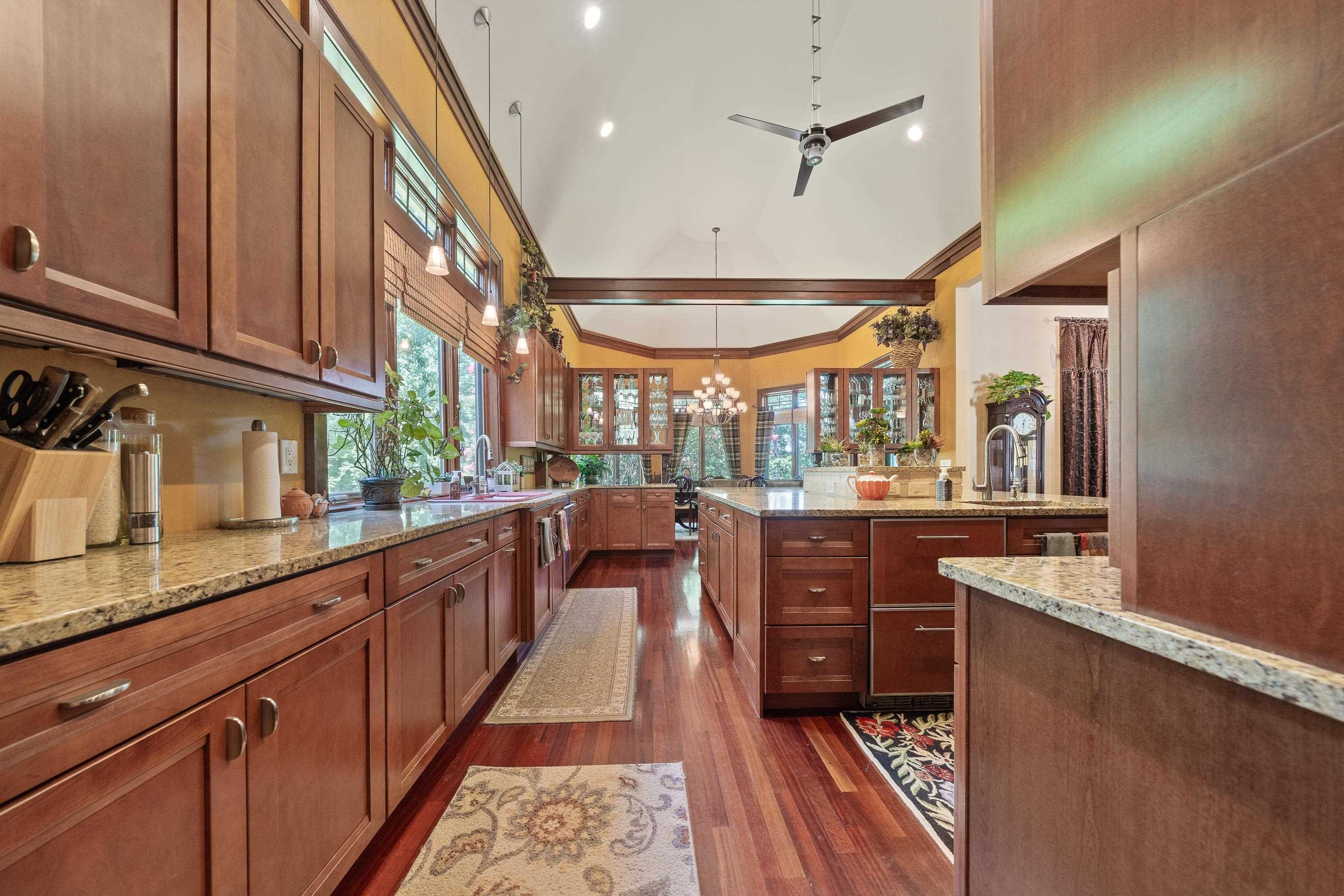 1201 LINGER LONGER DRIVE image 14