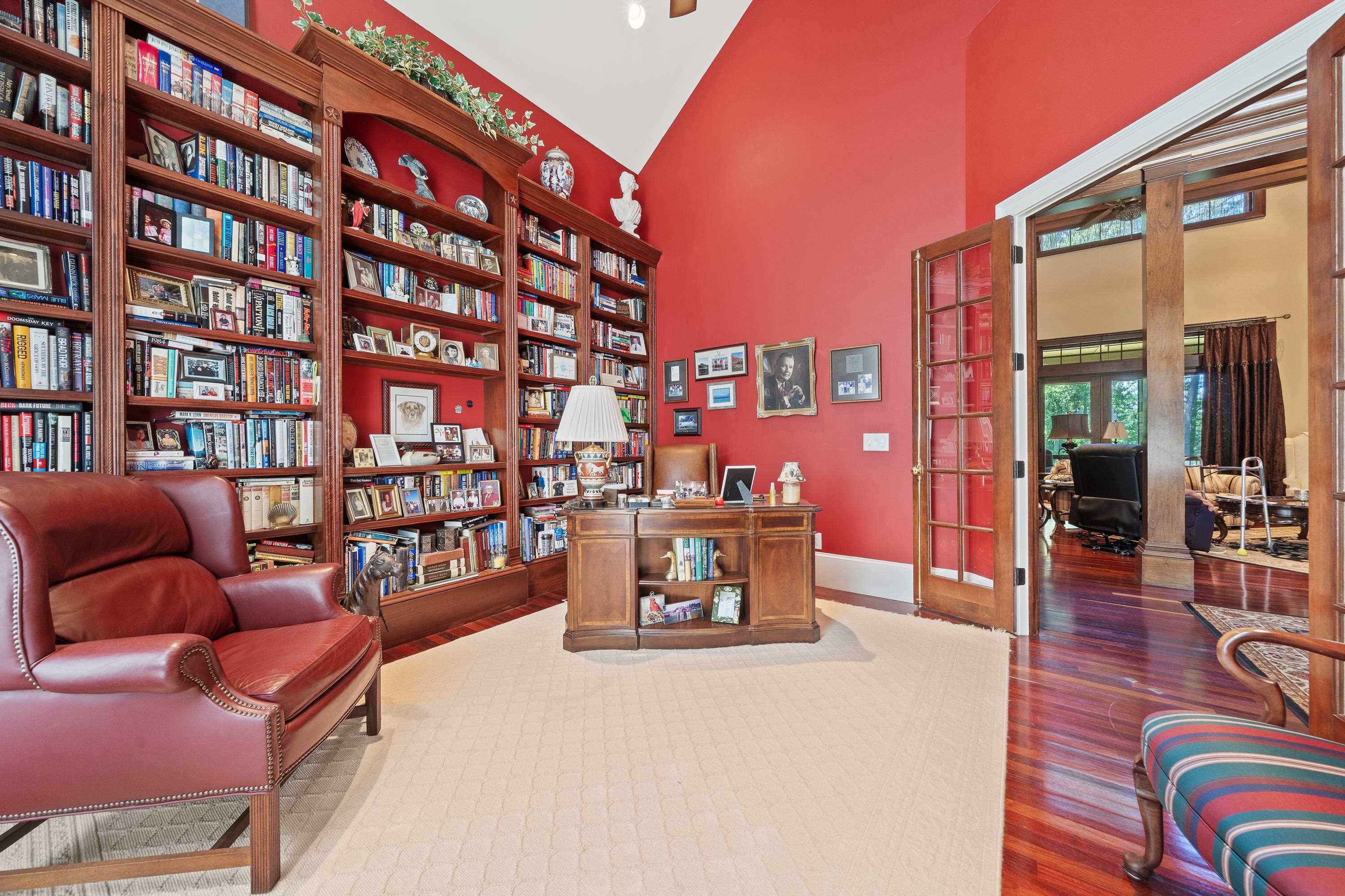 1201 LINGER LONGER DRIVE image 28