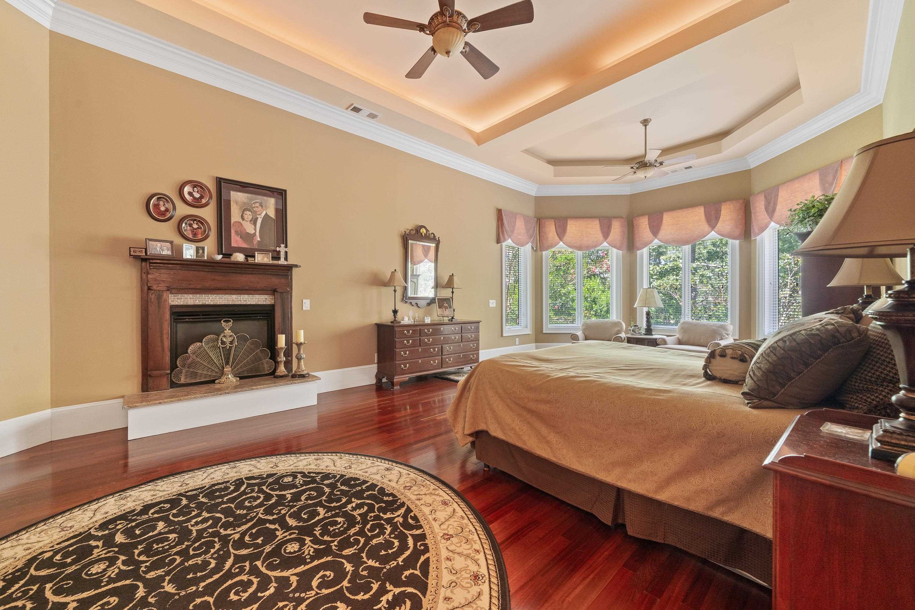 1201 LINGER LONGER DRIVE image 30