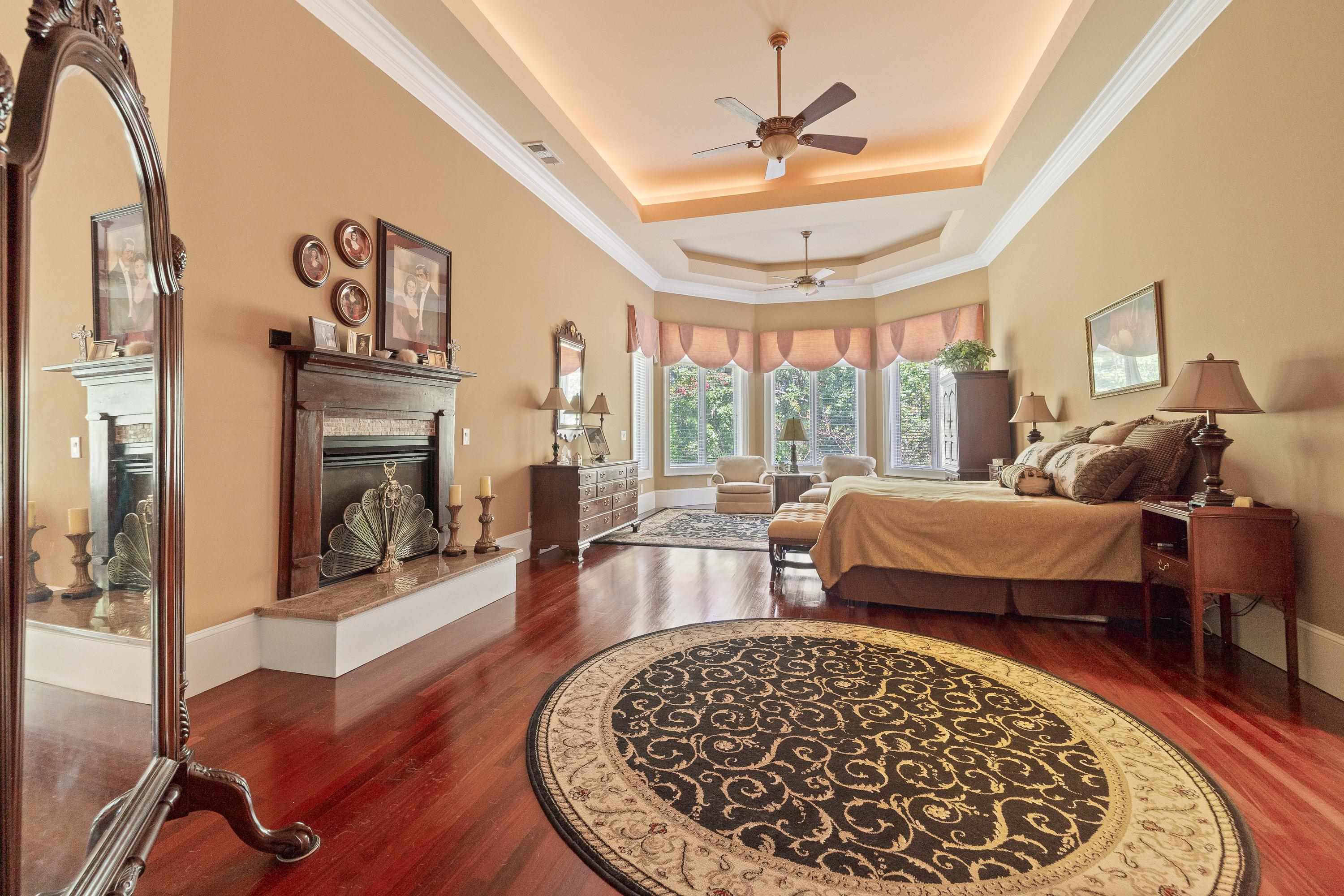 1201 LINGER LONGER DRIVE image 31