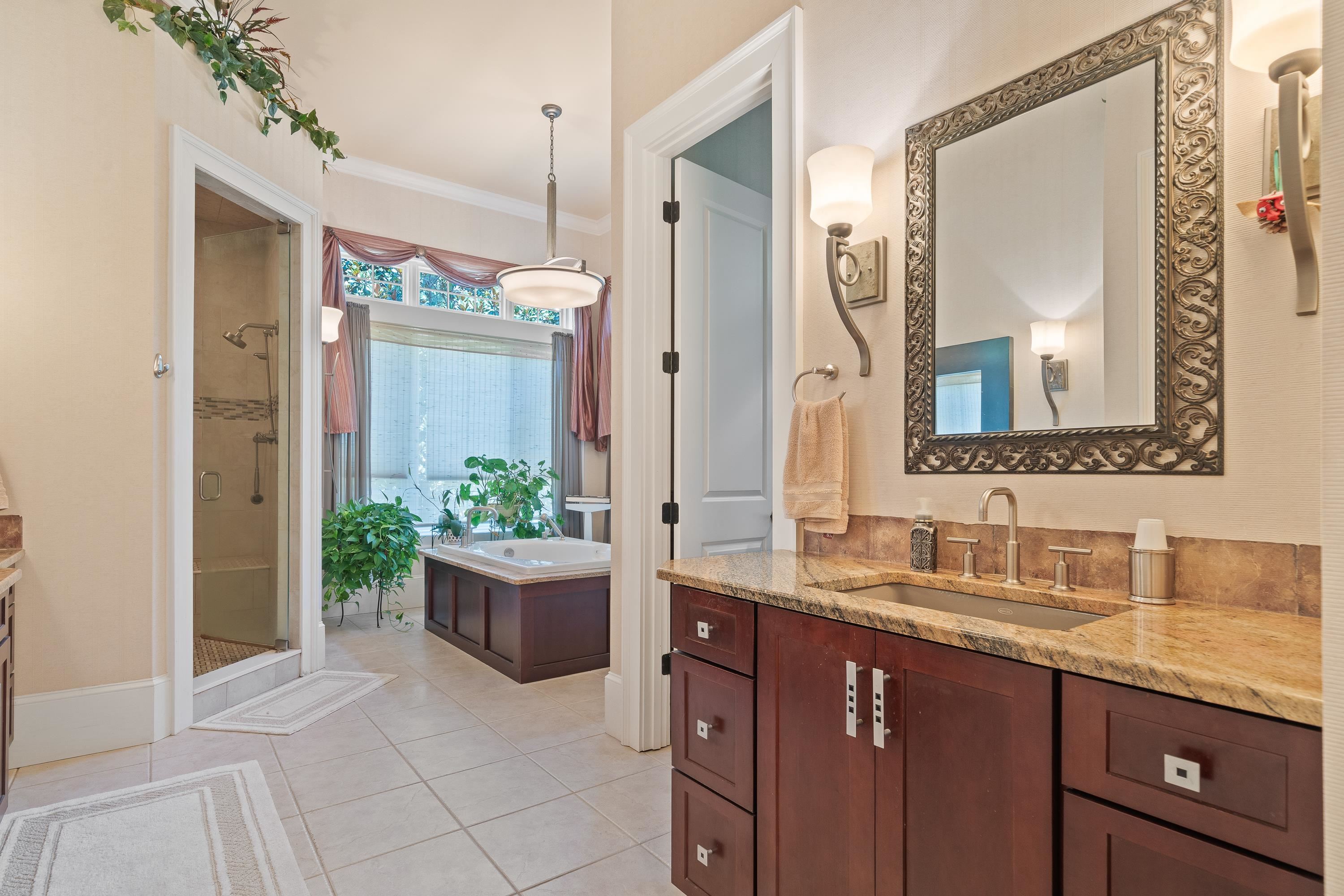 1201 LINGER LONGER DRIVE image 34