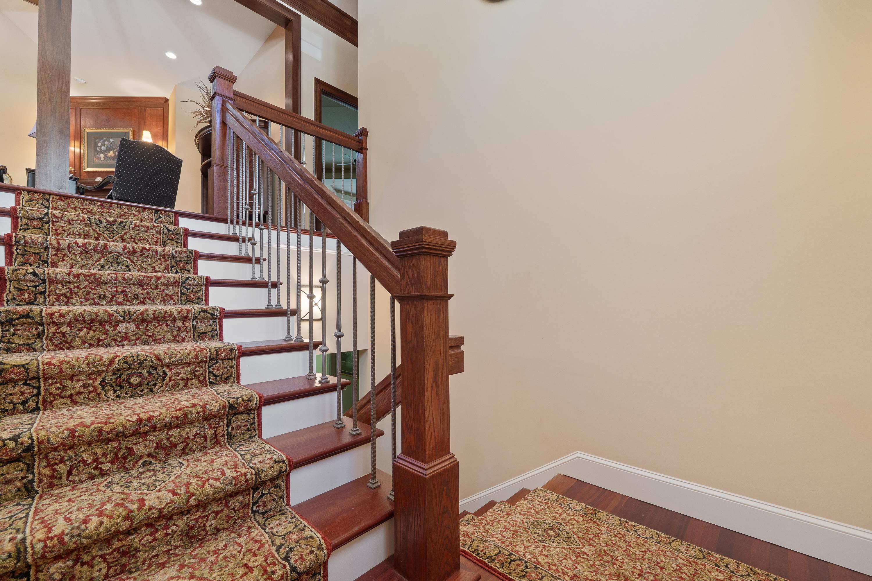 1201 LINGER LONGER DRIVE image 41