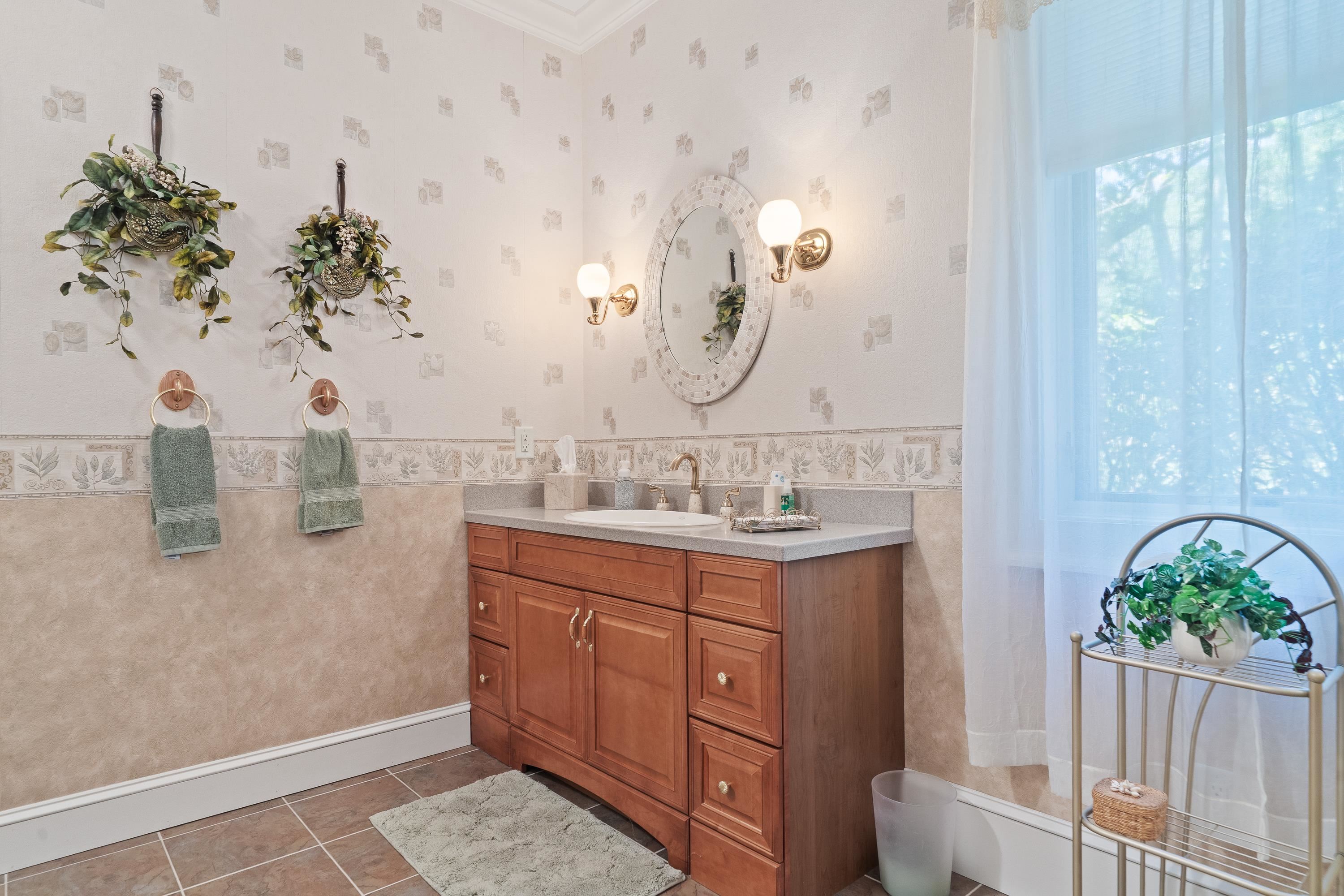 1201 LINGER LONGER DRIVE image 42