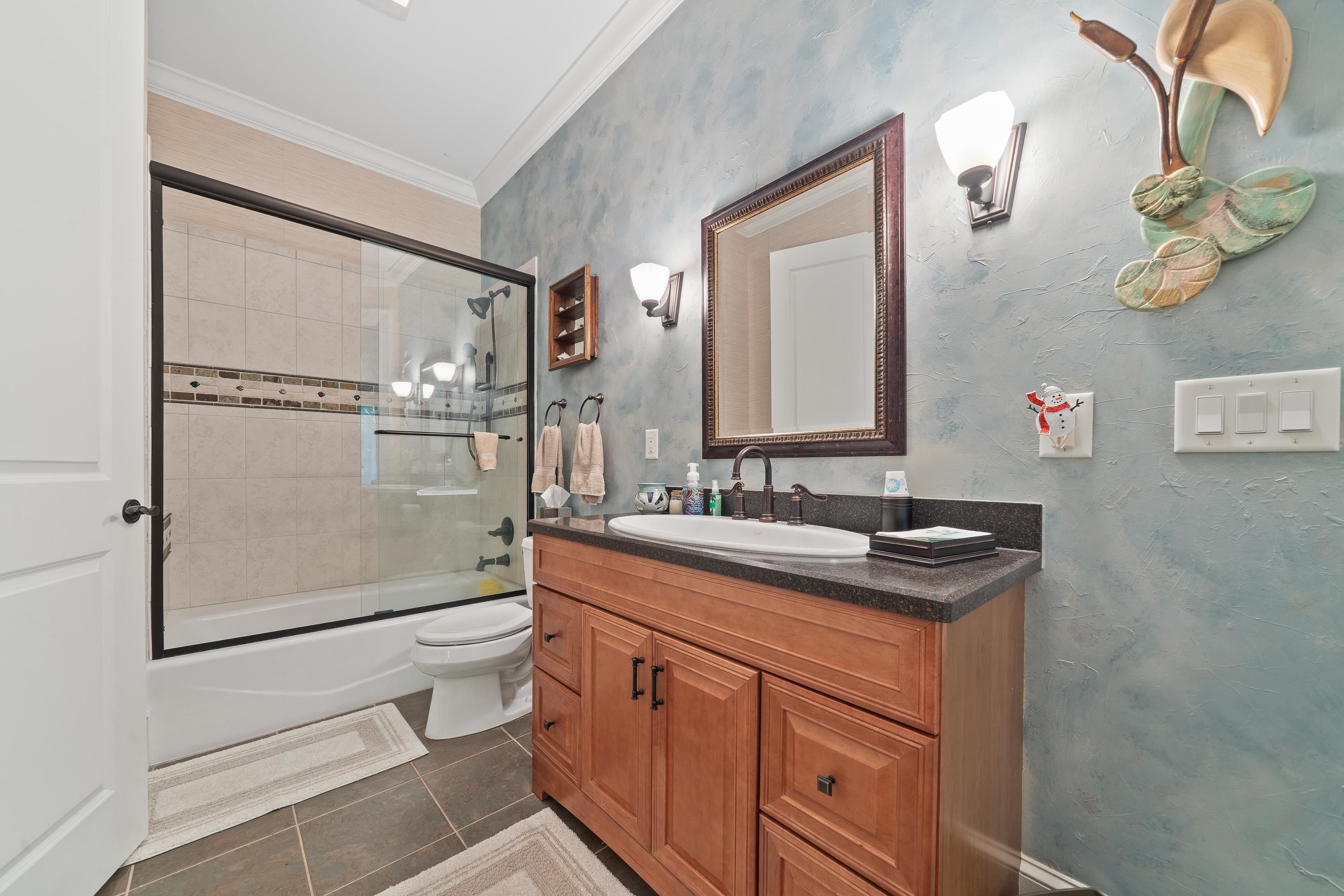 1201 LINGER LONGER DRIVE image 55