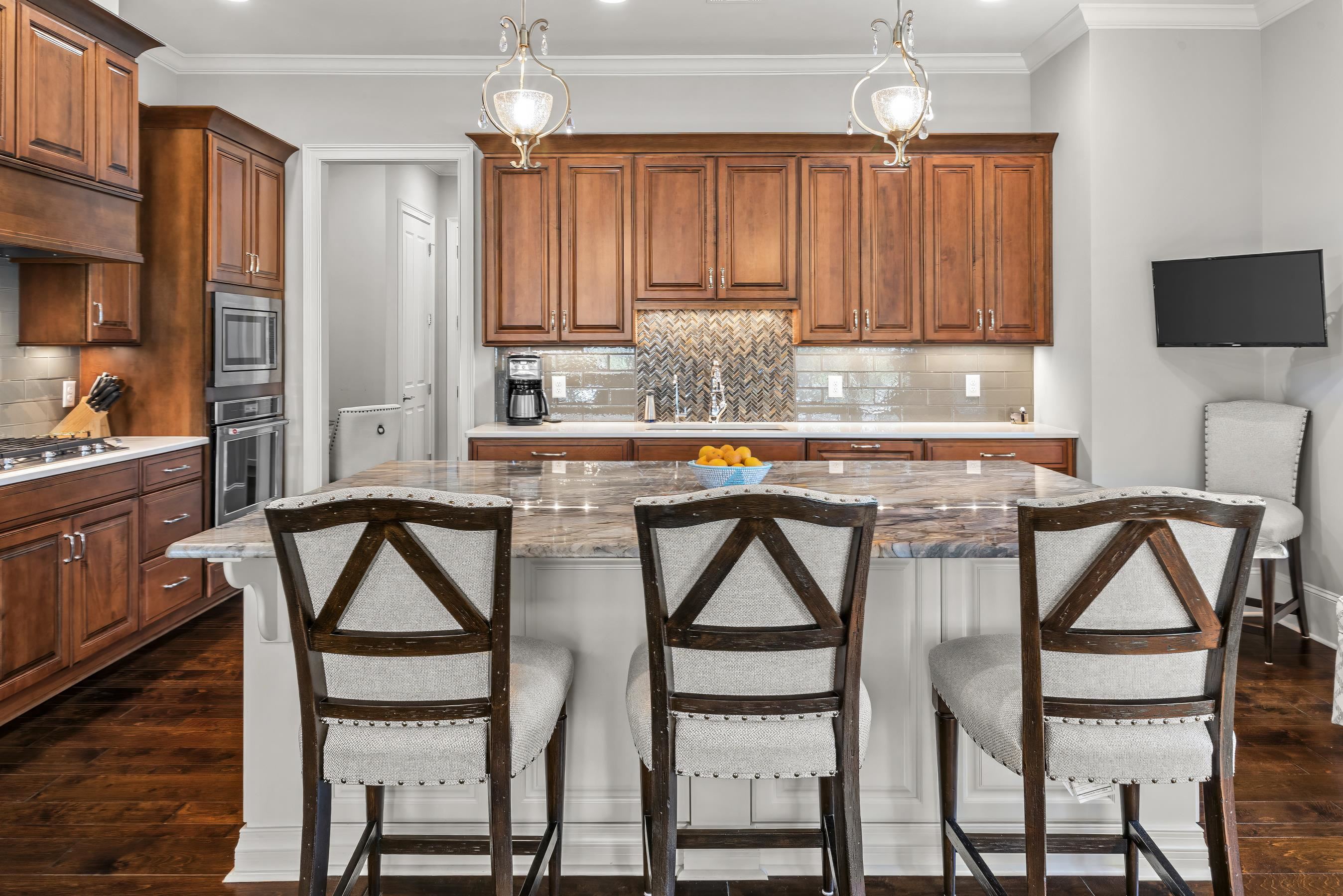 1081 ANGEL POND WEST image 15