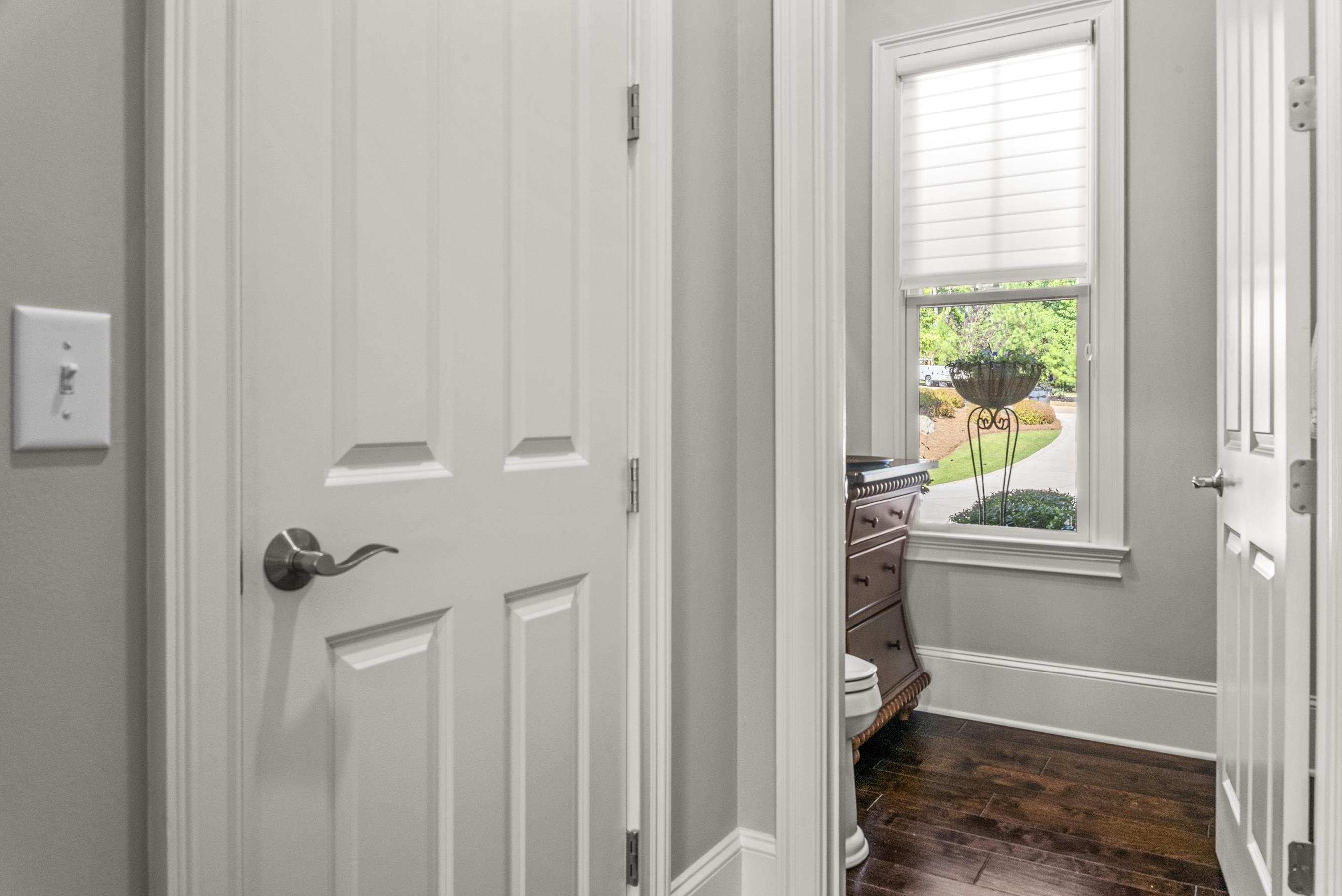 1081 ANGEL POND WEST image 23