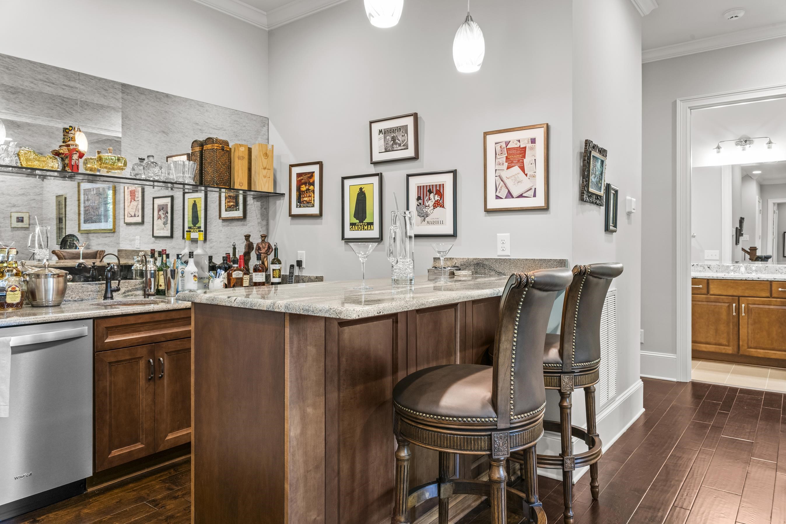 1081 ANGEL POND WEST image 40