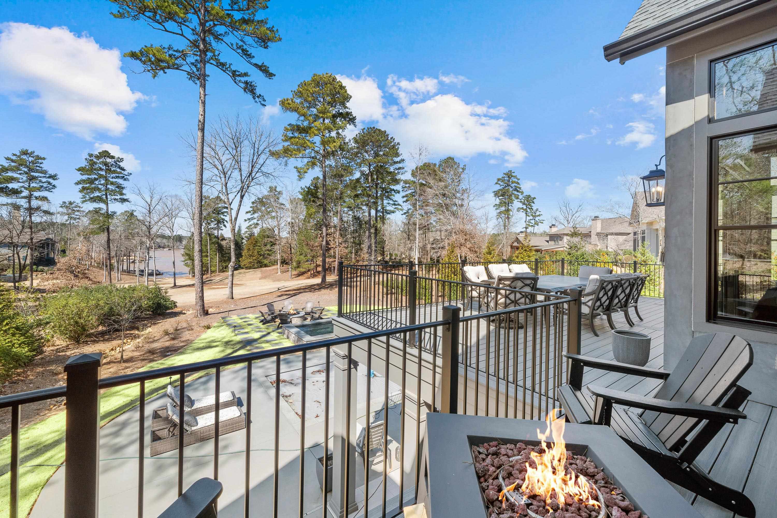 1011 TUGGLE CREEK image 24