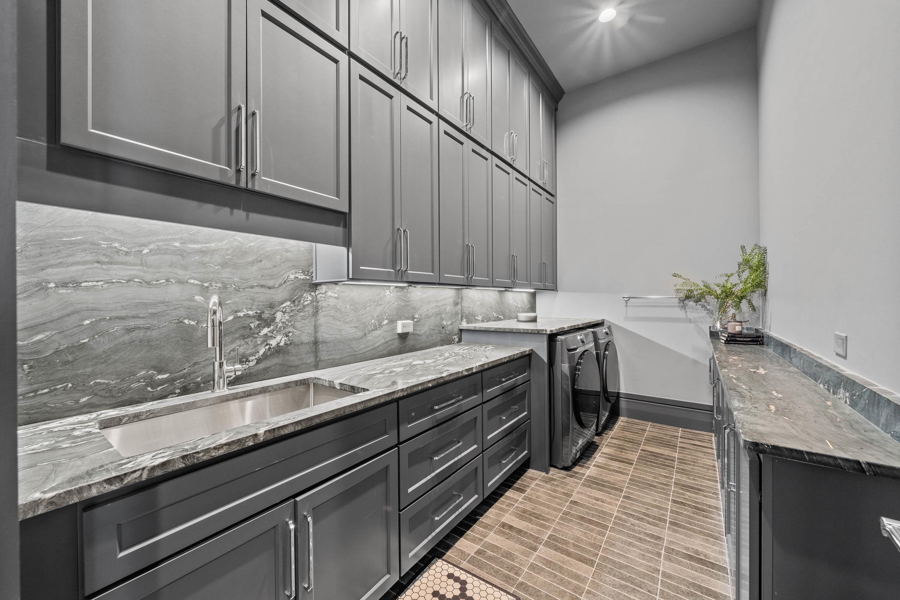 1011 TUGGLE CREEK image 39