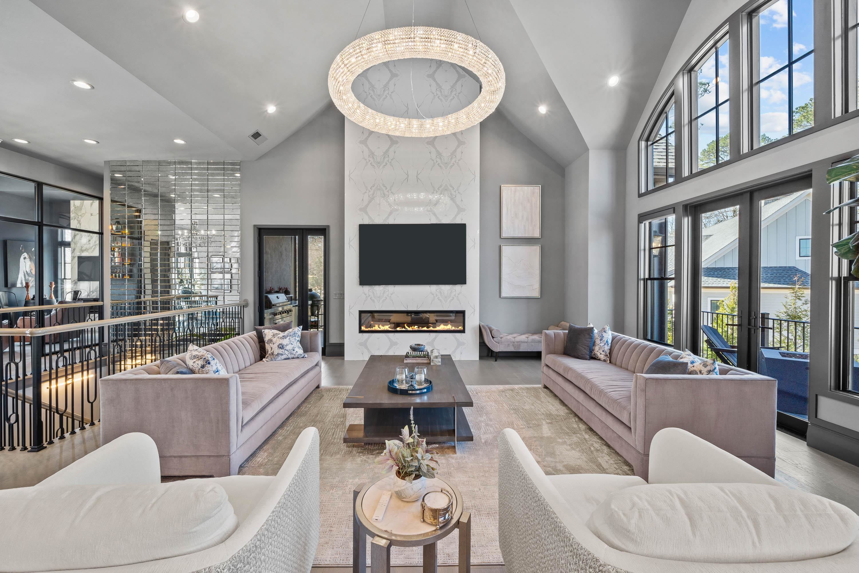 1011 TUGGLE CREEK image 9