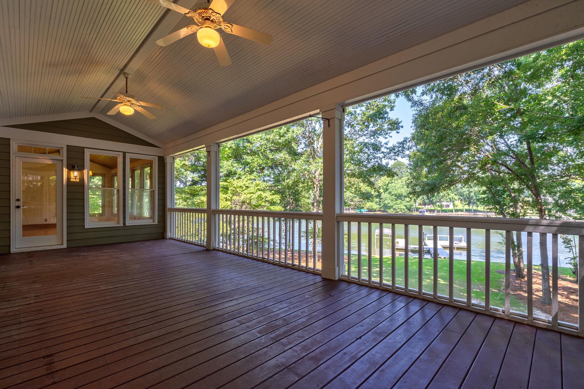 225 REYNOLDS DRIVE image 31