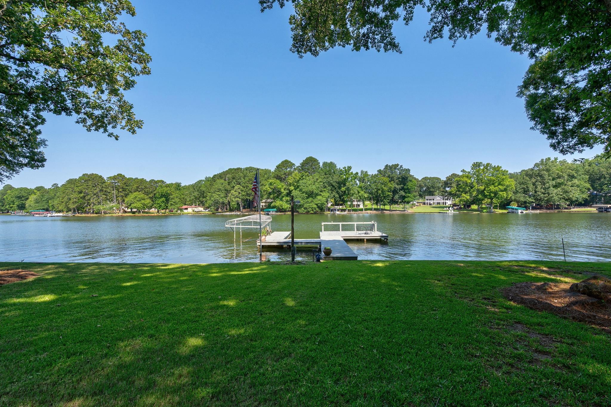 225 REYNOLDS DRIVE image 58