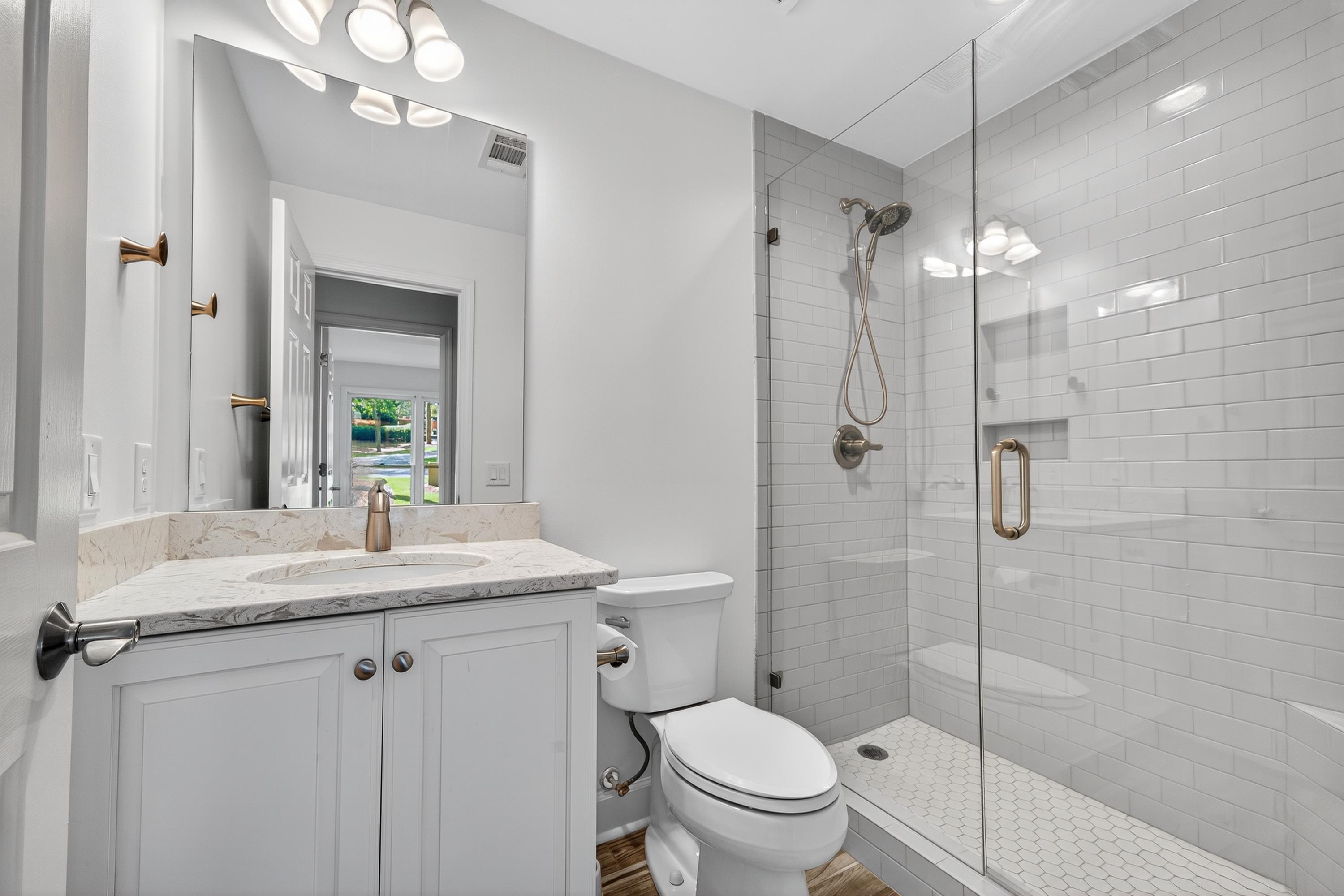 1073 CLUB HOUSE LANE image 26