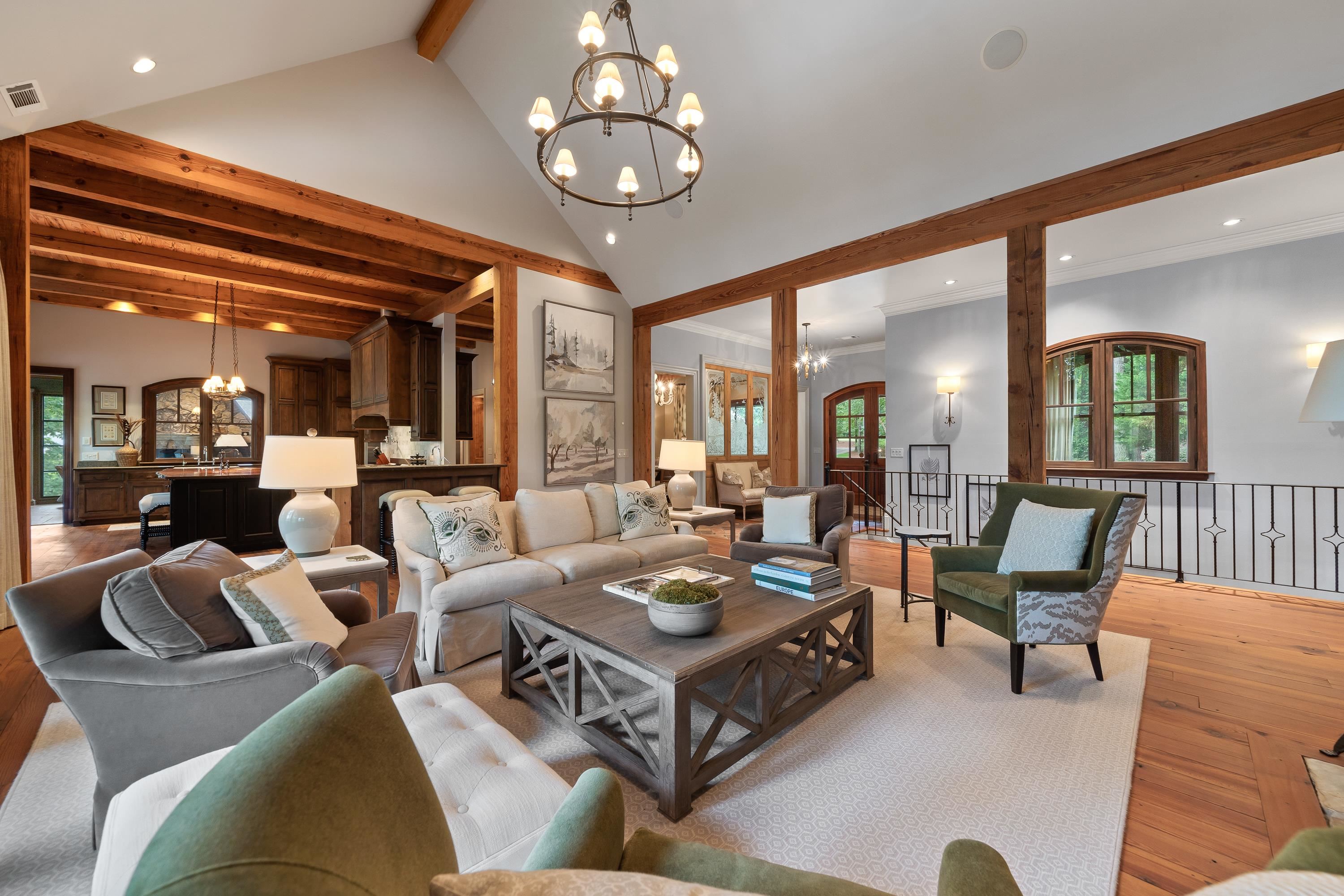 189 REYNOLDS DRIVE image 11