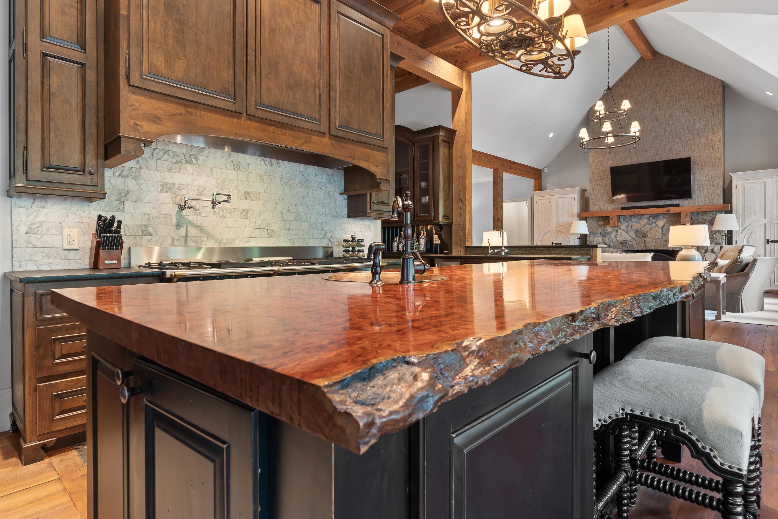 189 REYNOLDS DRIVE image 17