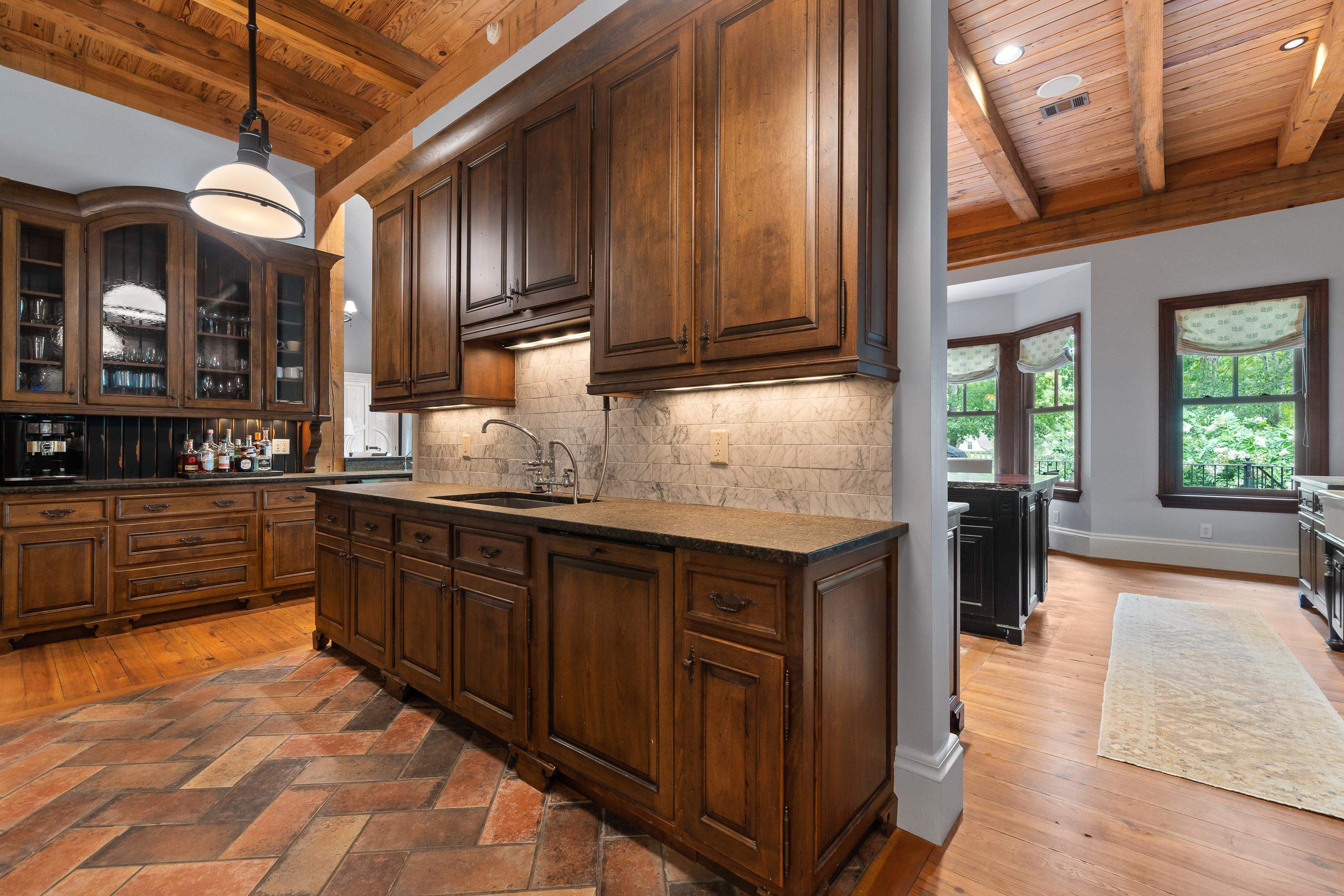 189 REYNOLDS DRIVE image 19