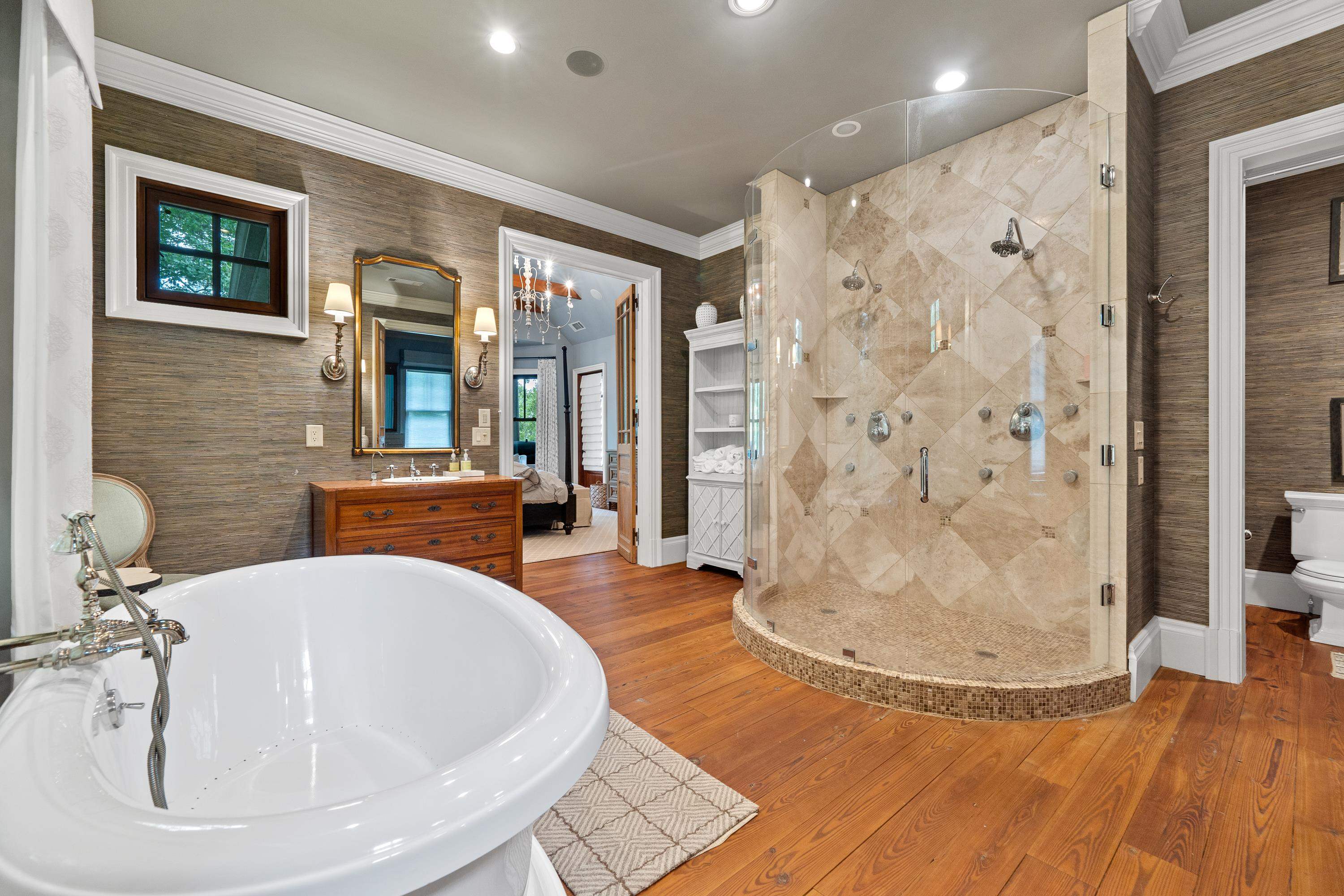 189 REYNOLDS DRIVE image 27