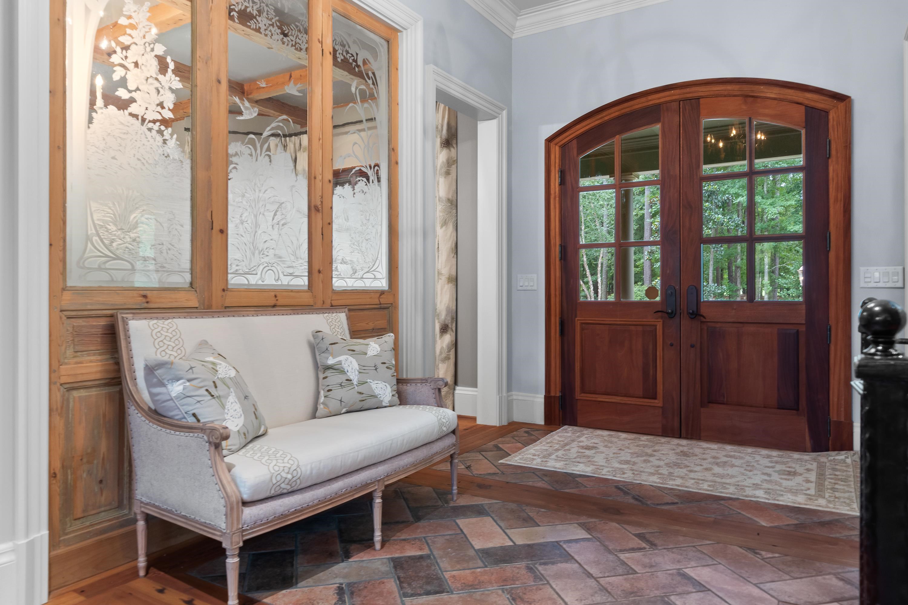 189 REYNOLDS DRIVE image 5