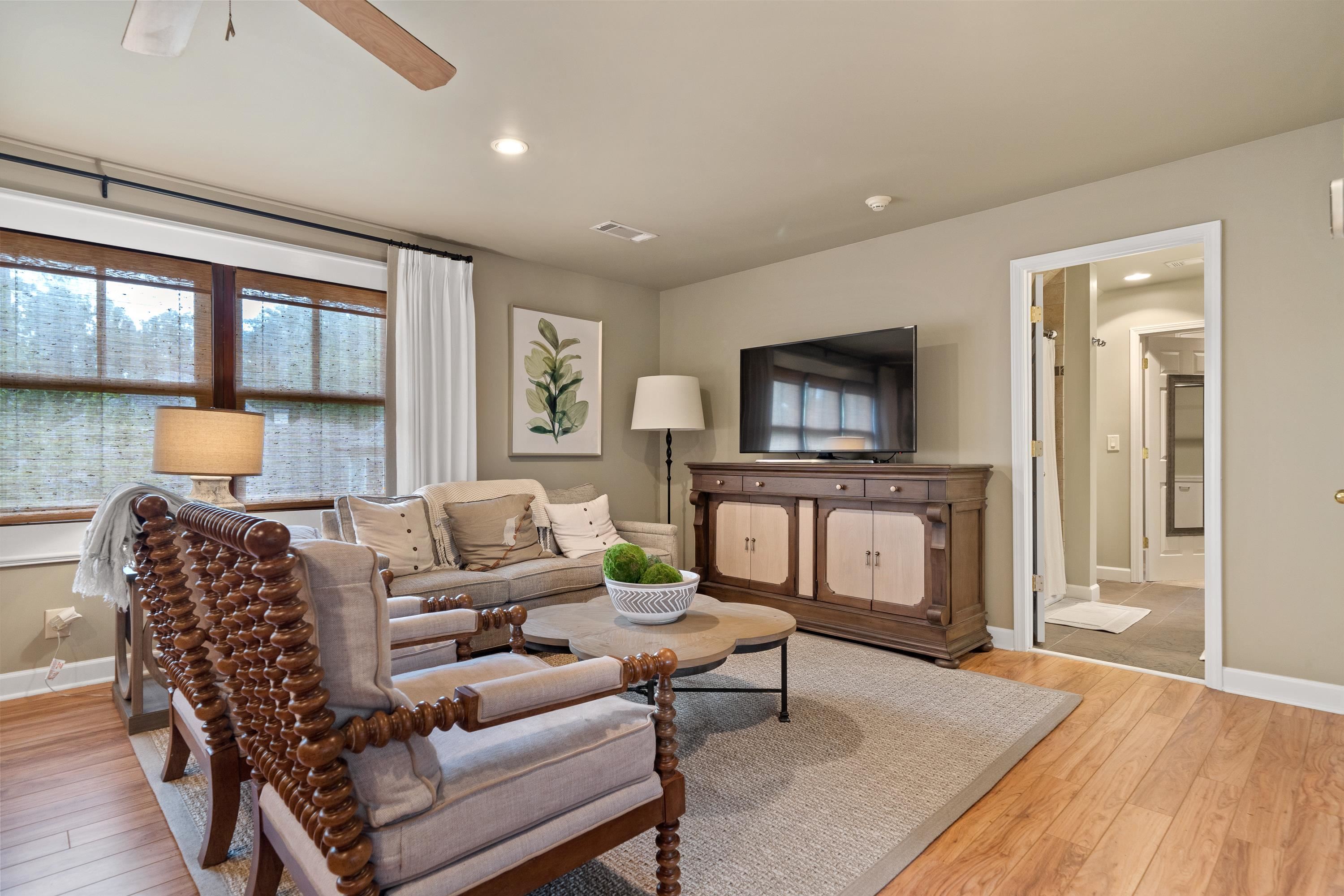 189 REYNOLDS DRIVE image 62