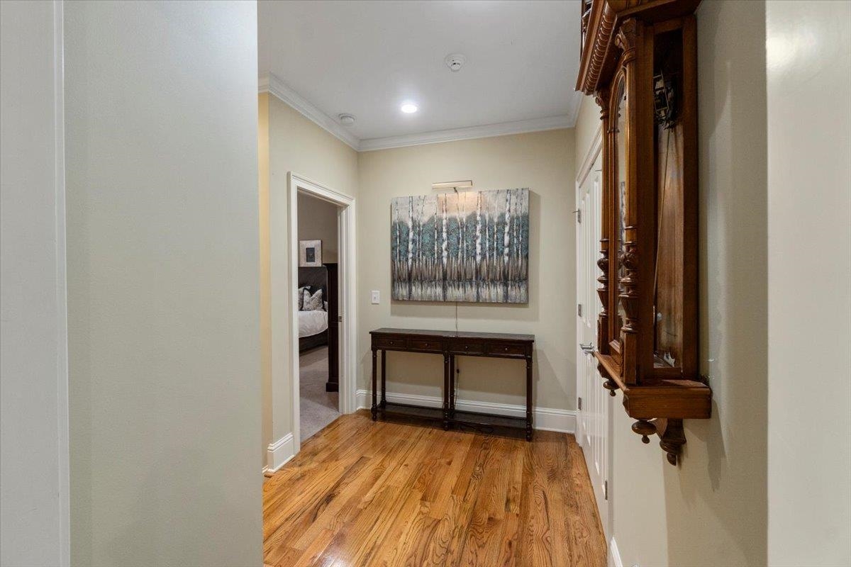 1020 HOMESTEAD image 16