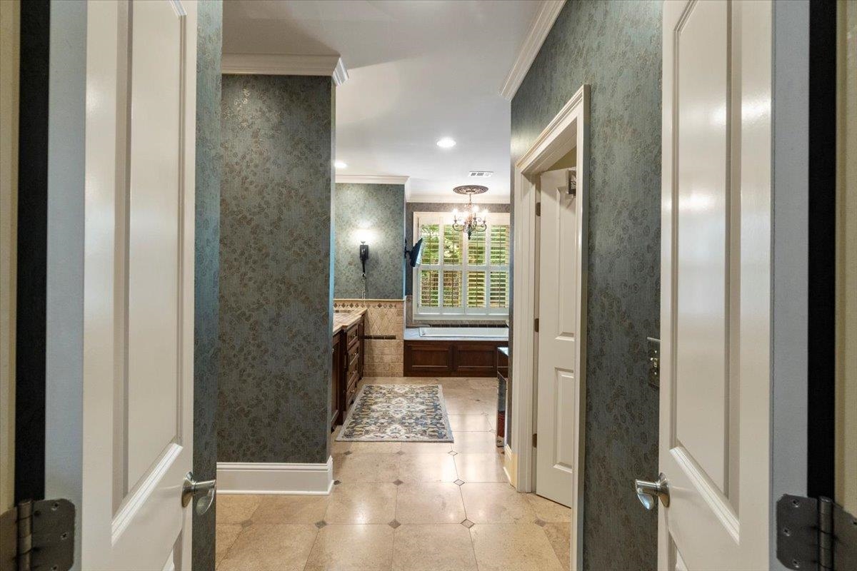 1020 HOMESTEAD image 19