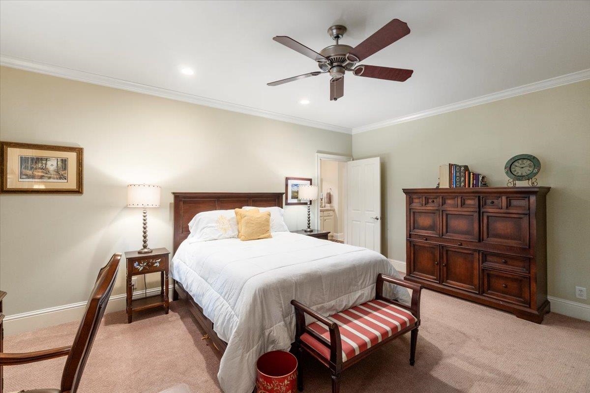 1020 HOMESTEAD image 27